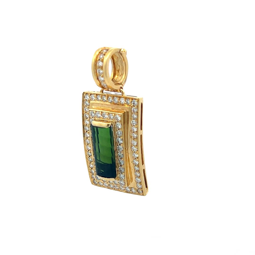 18K Yellow Gold Pendant with 0.69 Carat Round I VS Diamonds and Green Tourmaline