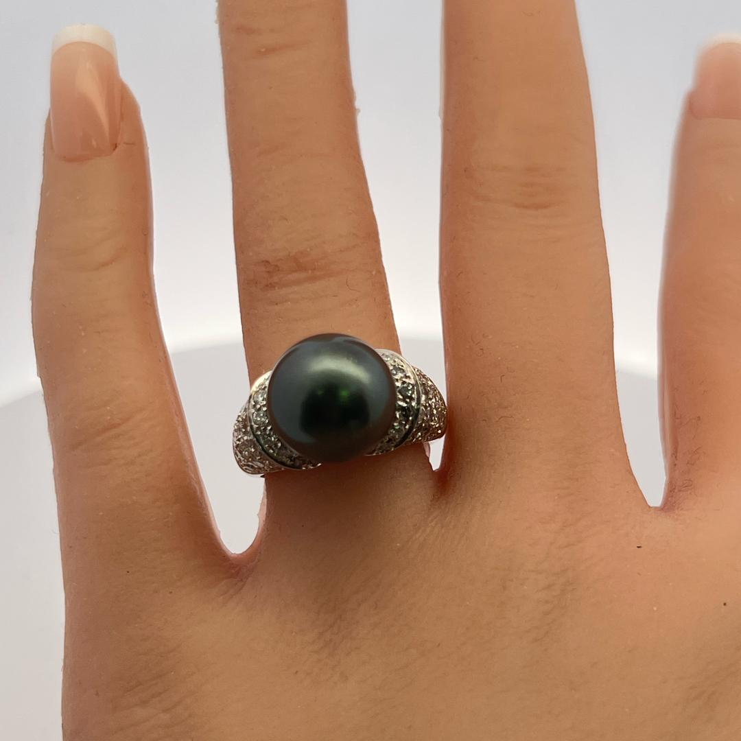 18K White Gold Cocktail Ring with 2.5ct Round Diamonds and 12.3 MM Pearl Size 8