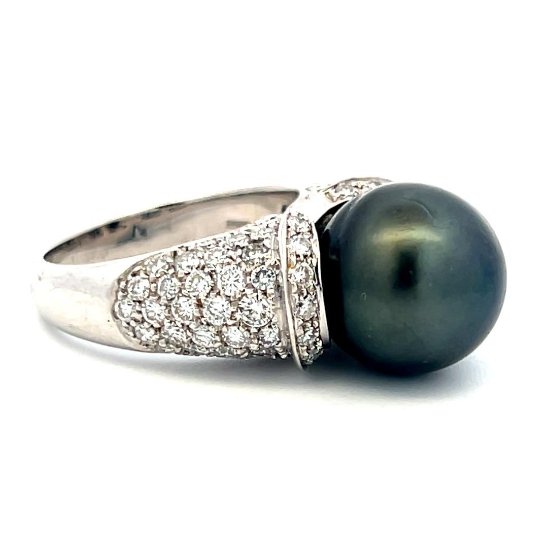 18K White Gold Cocktail Ring with 2.5ct Round Diamonds and 12.3 MM Pearl Size 8