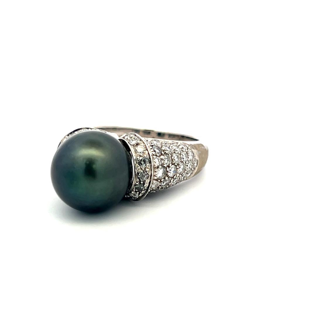 18K White Gold Cocktail Ring with 2.5ct Round Diamonds and 12.3 MM Pearl Size 8