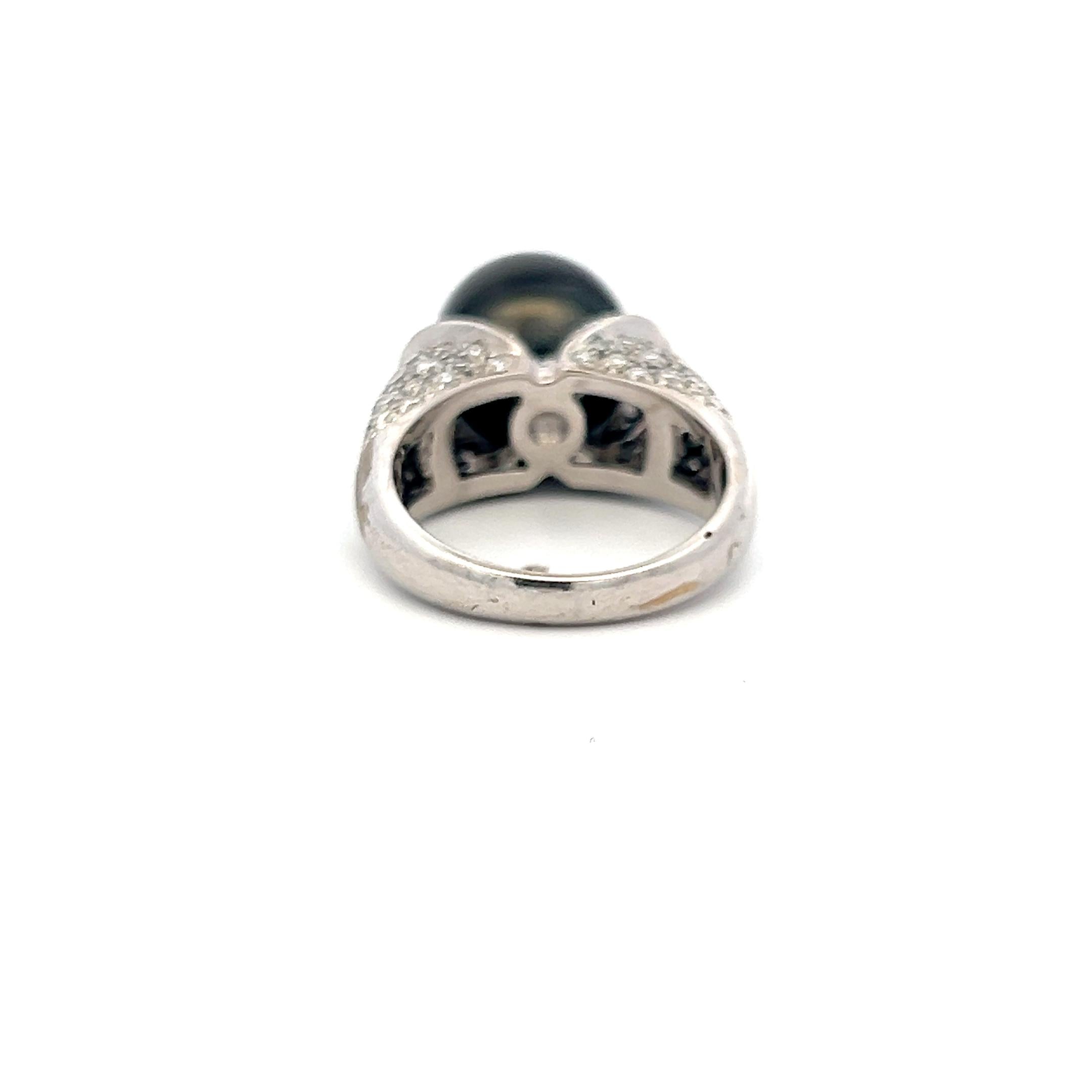 18K White Gold Cocktail Ring with 2.5ct Round Diamonds and 12.3 MM Pearl Size 8