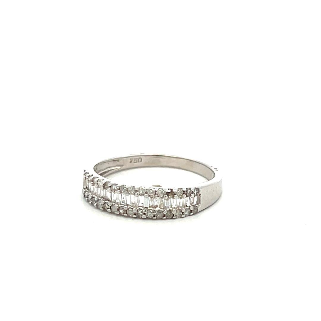 Vintage 18K White Gold Band Ring with 0.34 Carat Mixed H-SI Diamonds Size 7