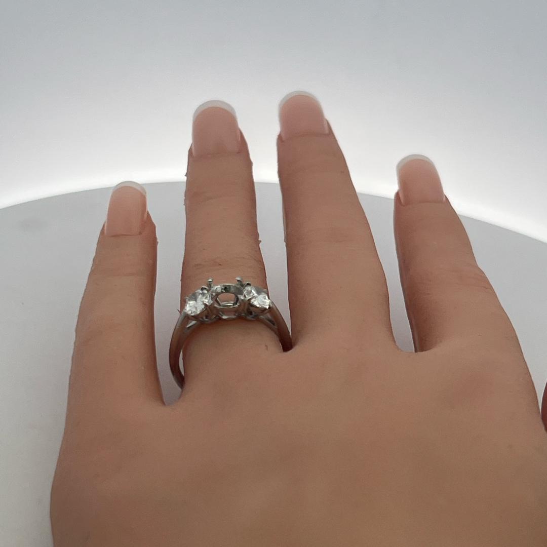 Vintage Platinum Semi Mount Ring with 1.5ct Oval I-SI Diamonds Fits 8.4x5.7mm