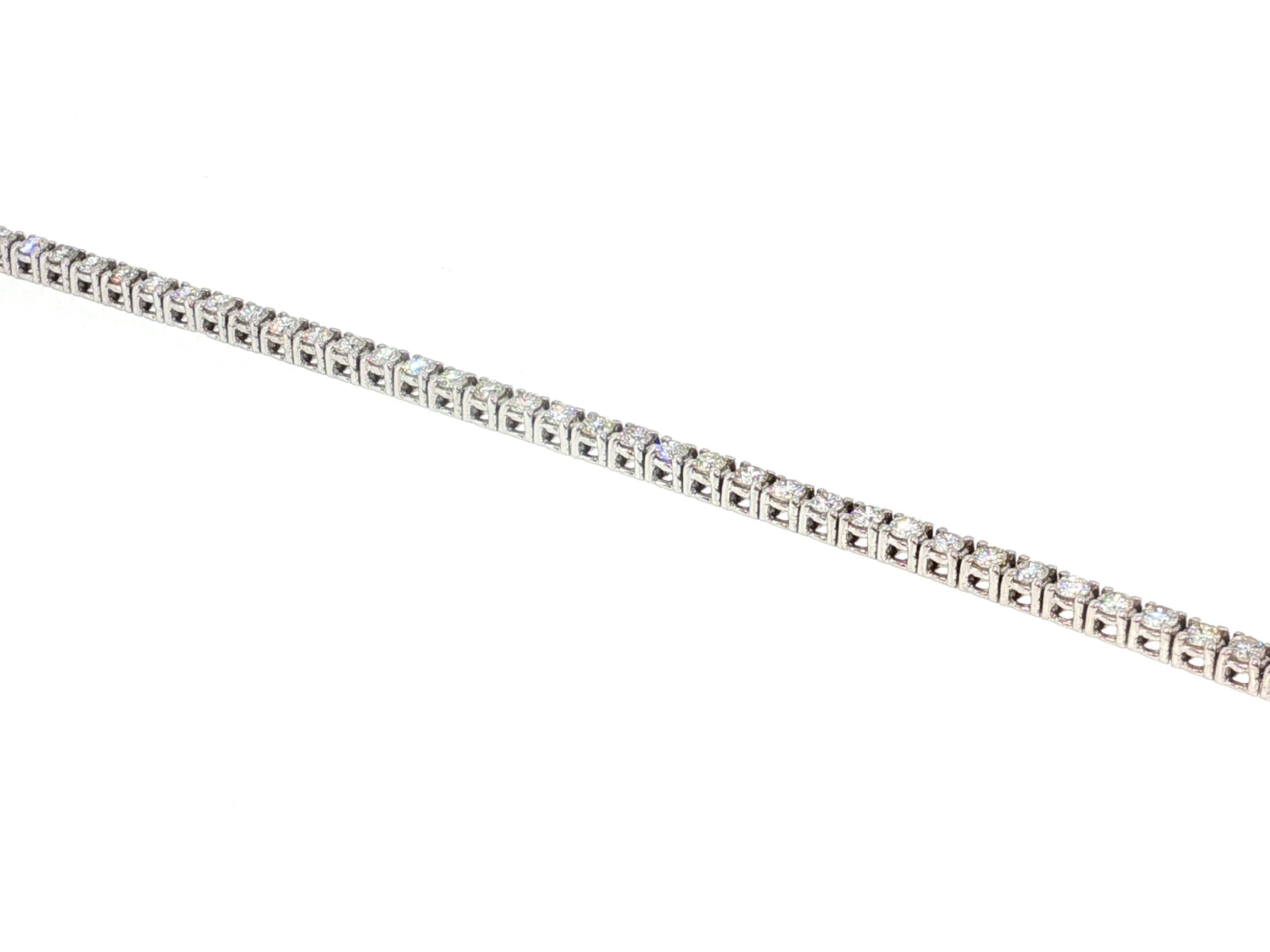 Vintage 14K White Gold Tennis Bracelet with 2.97 Carat Round H VS Diamonds