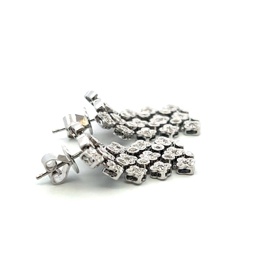 Vintage 18K White Gold Dangling Earrings with 0.2 Carat Round H SI Diamonds 9.9g