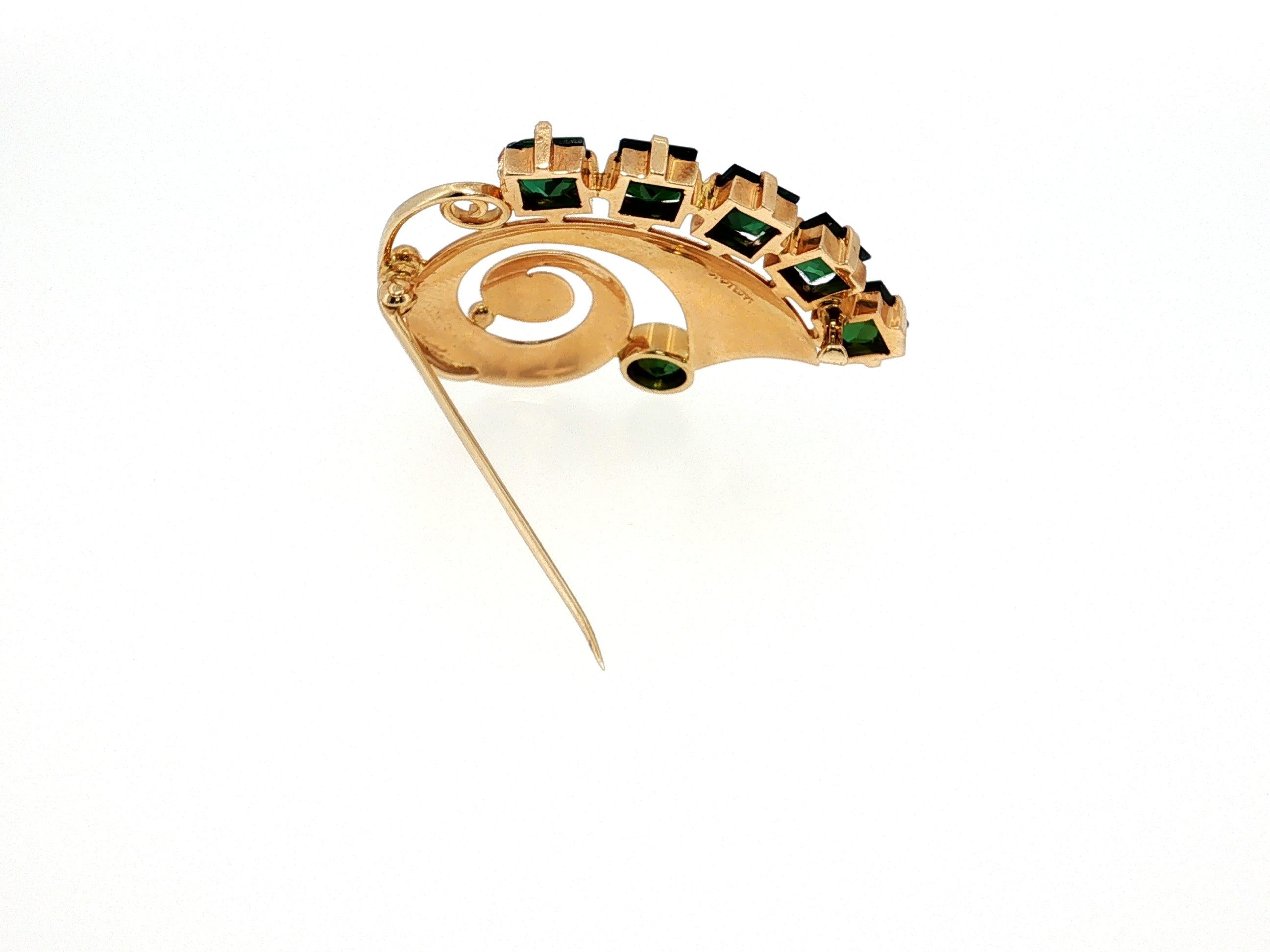 Vintage 14K Yellow Gold Pin Brooch with 5.75 Carat Tourmaline Gemstones