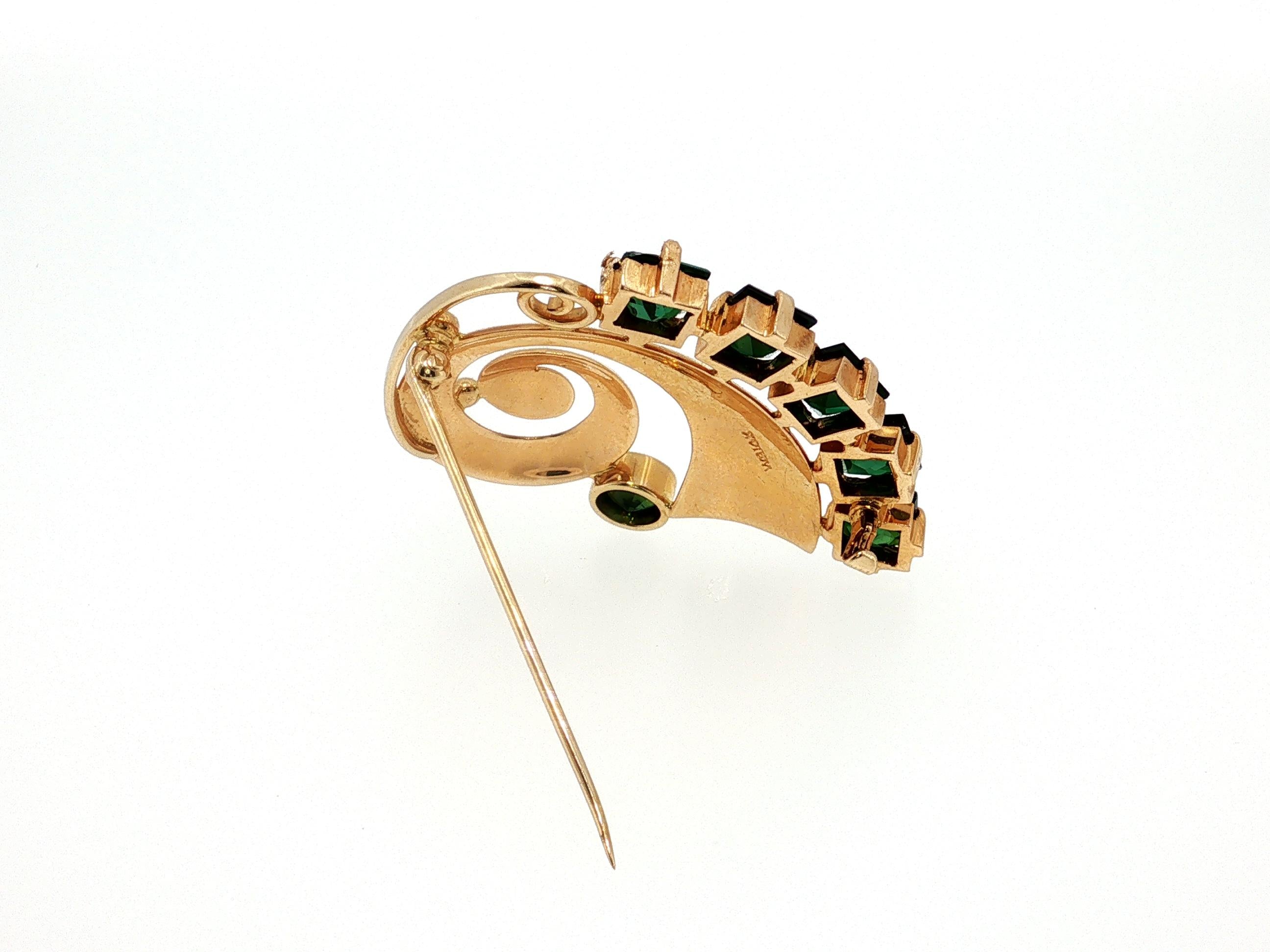 Vintage 14K Yellow Gold Pin Brooch with 5.75 Carat Tourmaline Gemstones