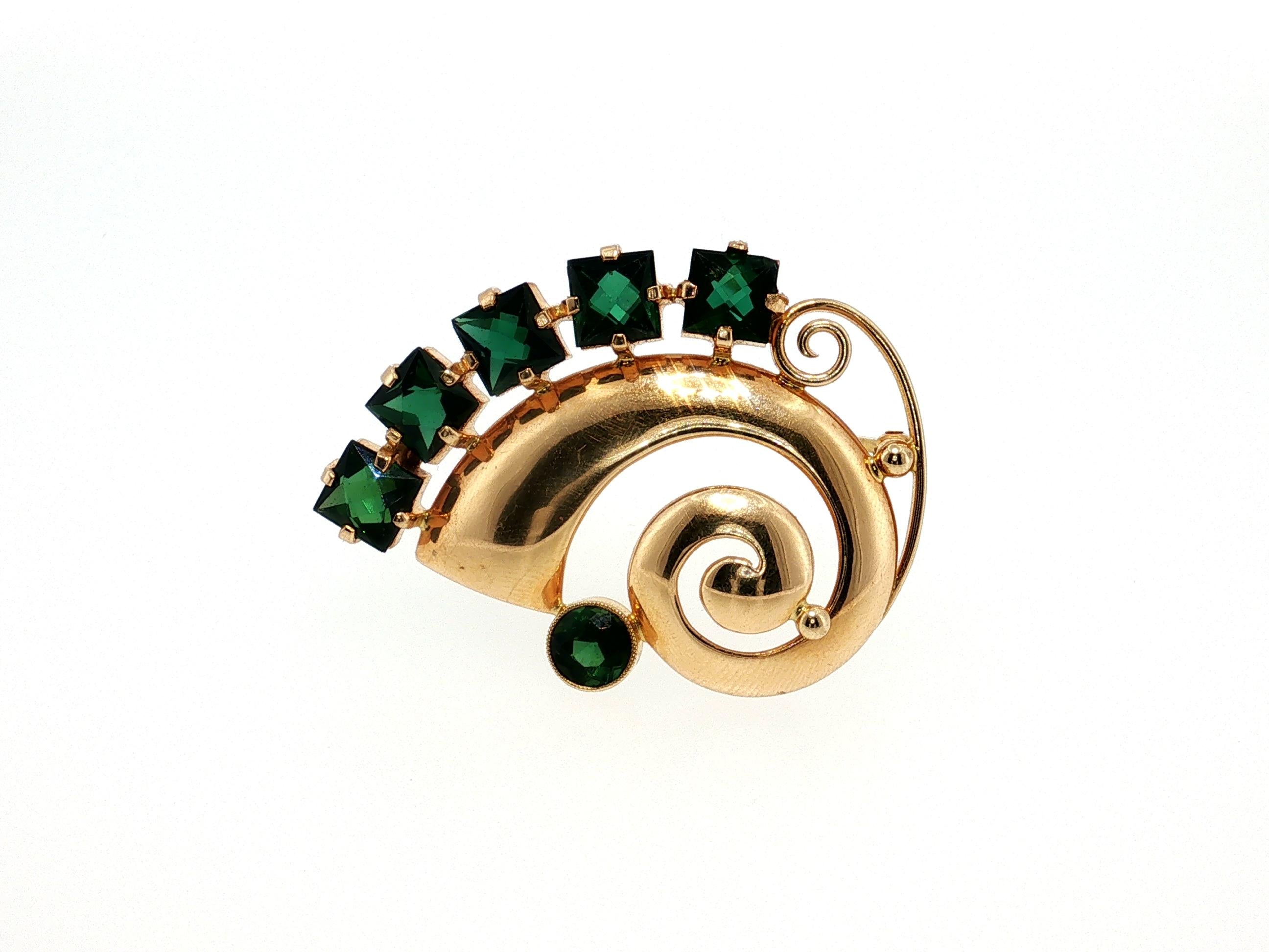Vintage 14K Yellow Gold Pin Brooch with 5.75 Carat Tourmaline Gemstones