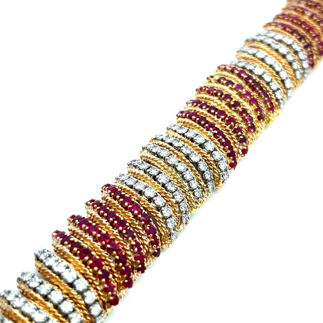 Vintage 18K Yellow Gold Link Bracelet with 6.5ct Round G VS Diamond & 6.5ct Ruby