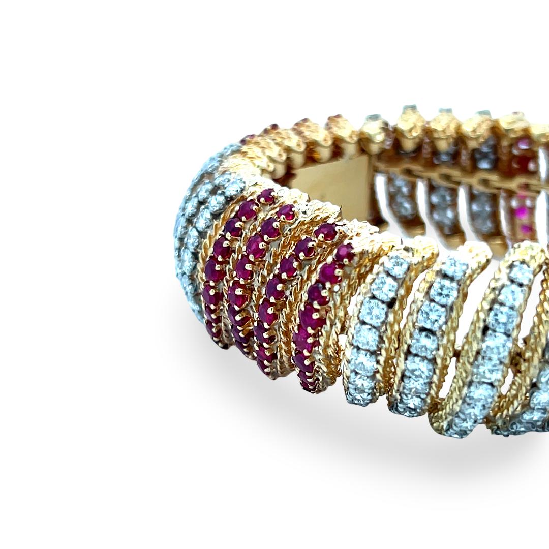 Vintage 18K Yellow Gold Link Bracelet with 6.5ct Round G VS Diamond & 6.5ct Ruby