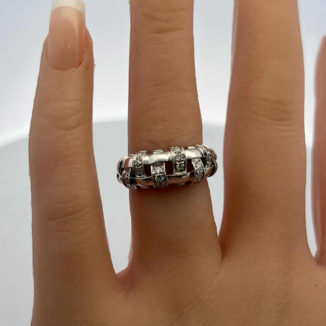 Tiffany & Co 18K W-Gold Band Ring with 0.4 Carat Round F VS Diamonds Size 5.5