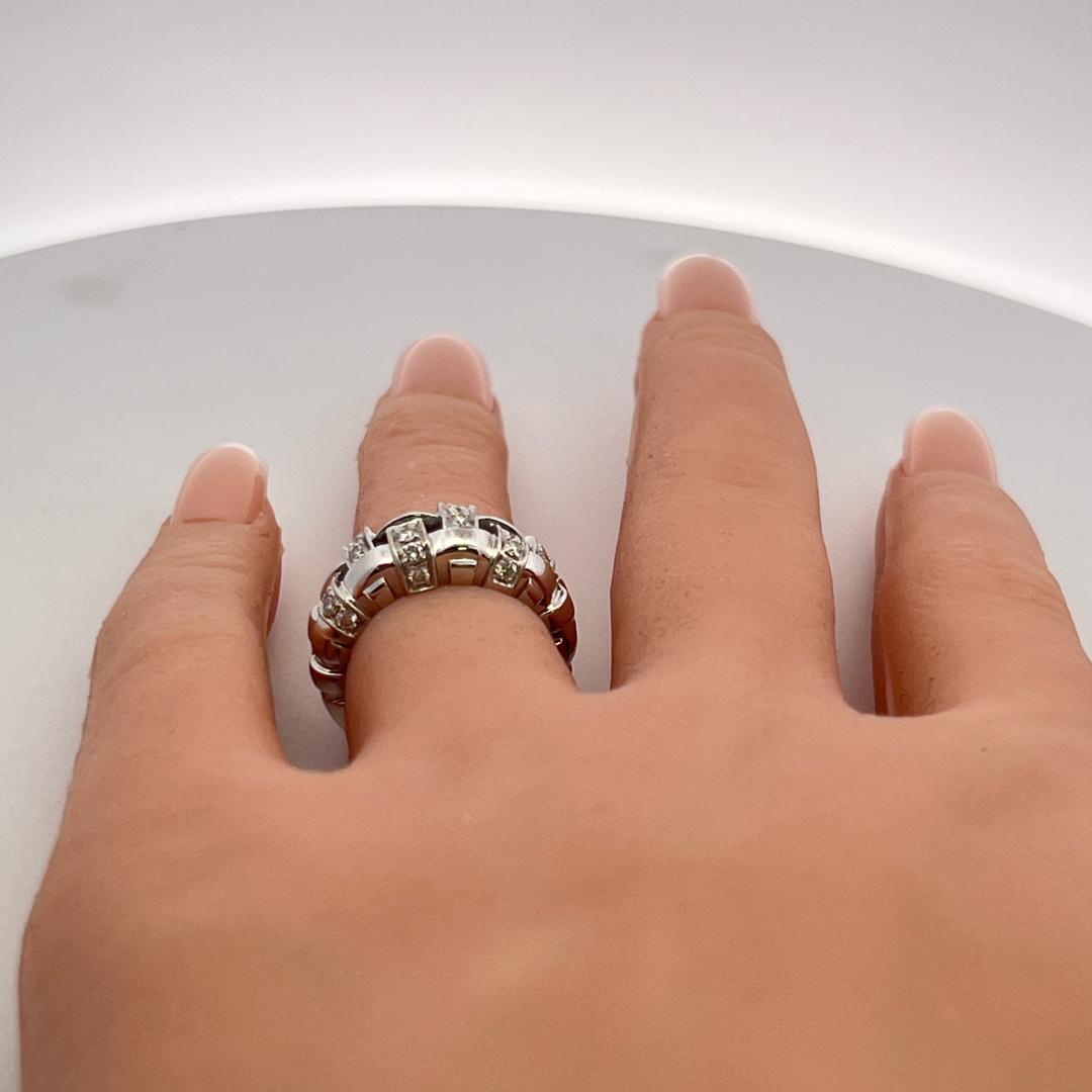 Tiffany & Co 18K W-Gold Band Ring with 0.4 Carat Round F VS Diamonds Size 5.5