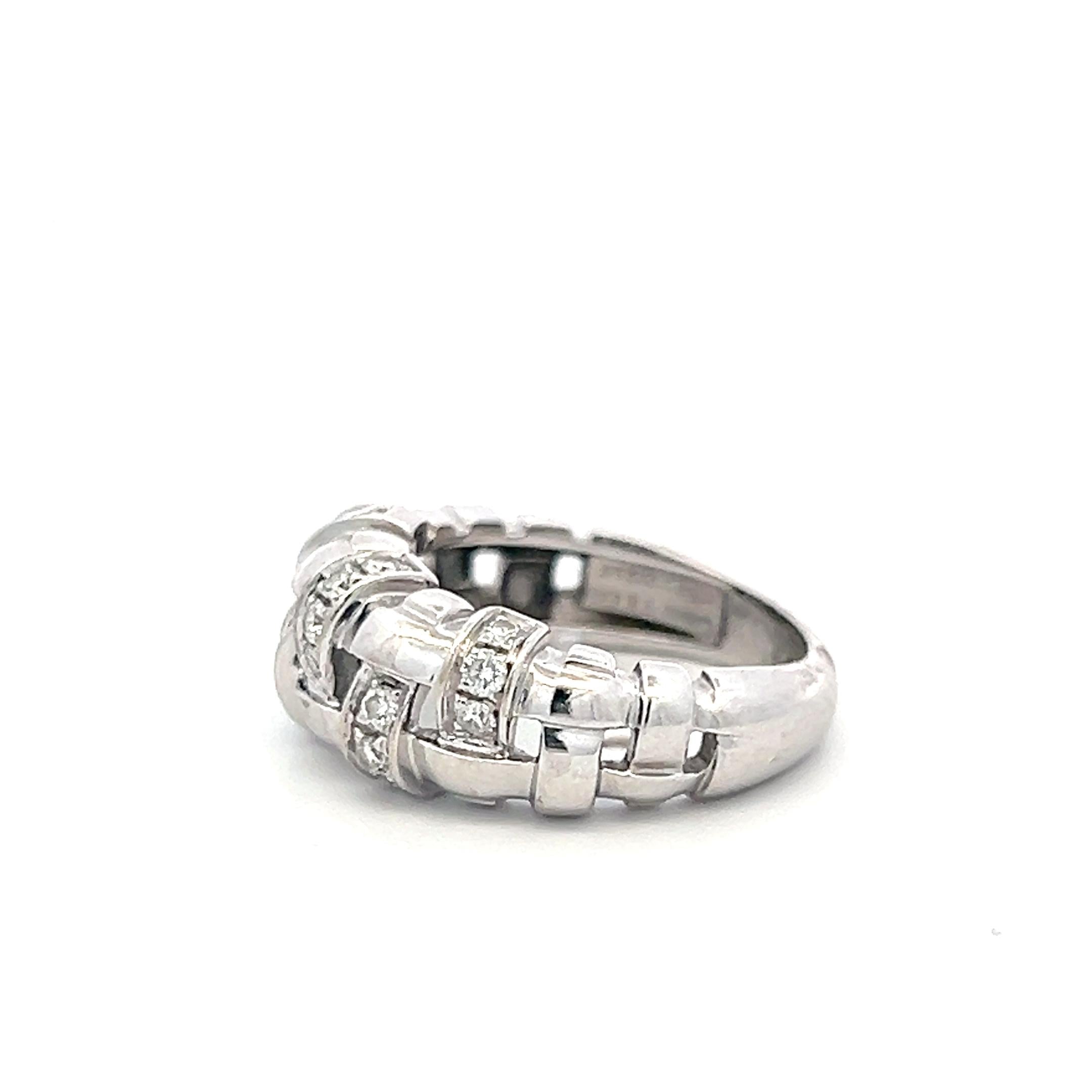 Tiffany & Co 18K W-Gold Band Ring with 0.4 Carat Round F VS Diamonds Size 5.5