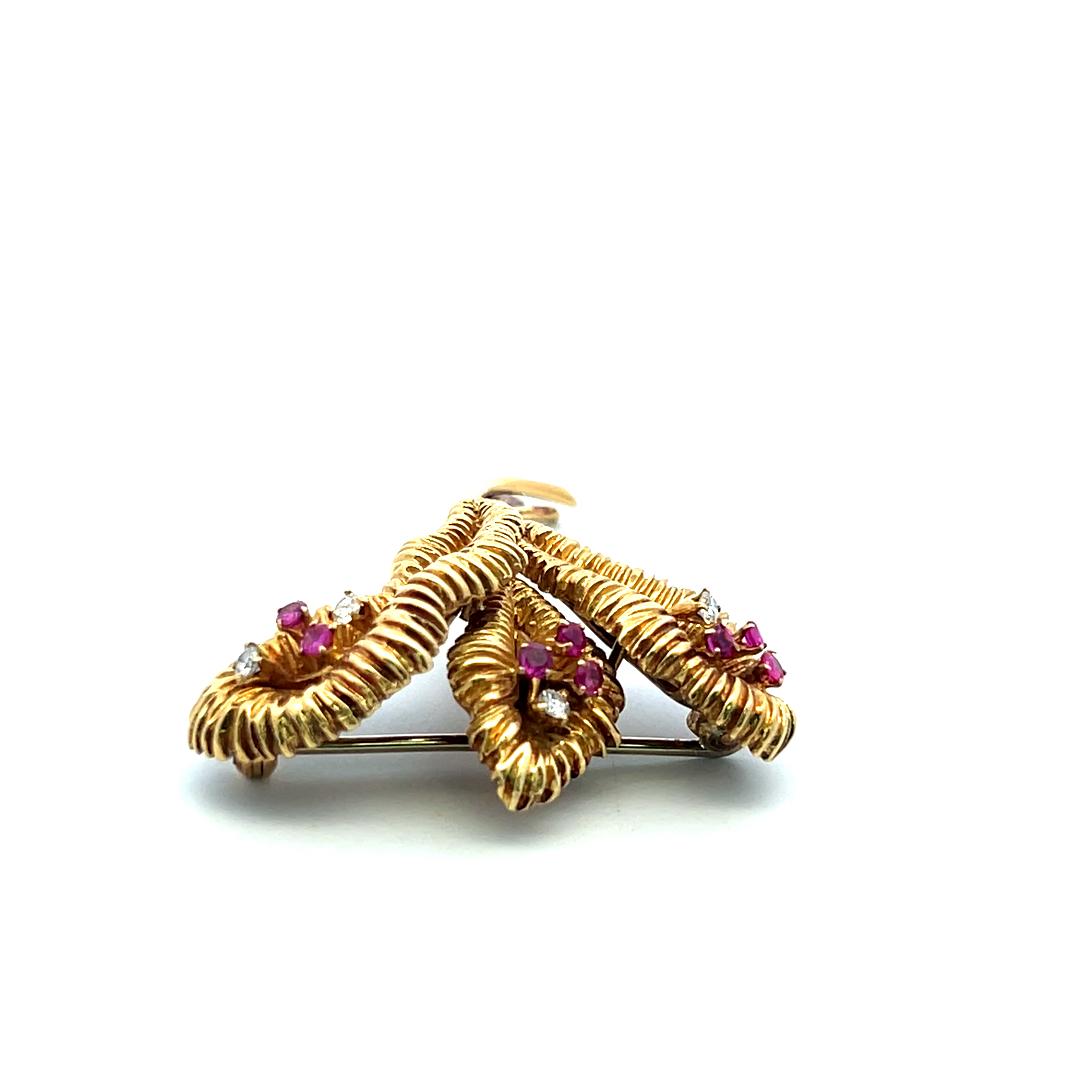Tiffany & Co 18K Yellow Gold Pin Brooch 0.12ct Round F VS Diamonds & 0.3ct Ruby
