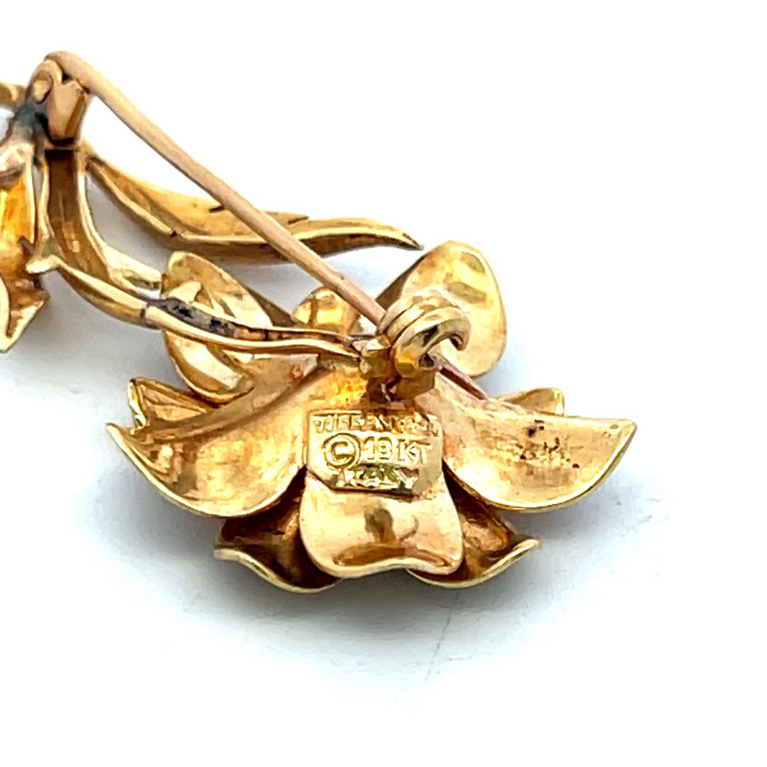 Vintage 18K Yellow Gold Pin Brooch with 0.3 Carat Round F VS Diamonds 7.8 Grams