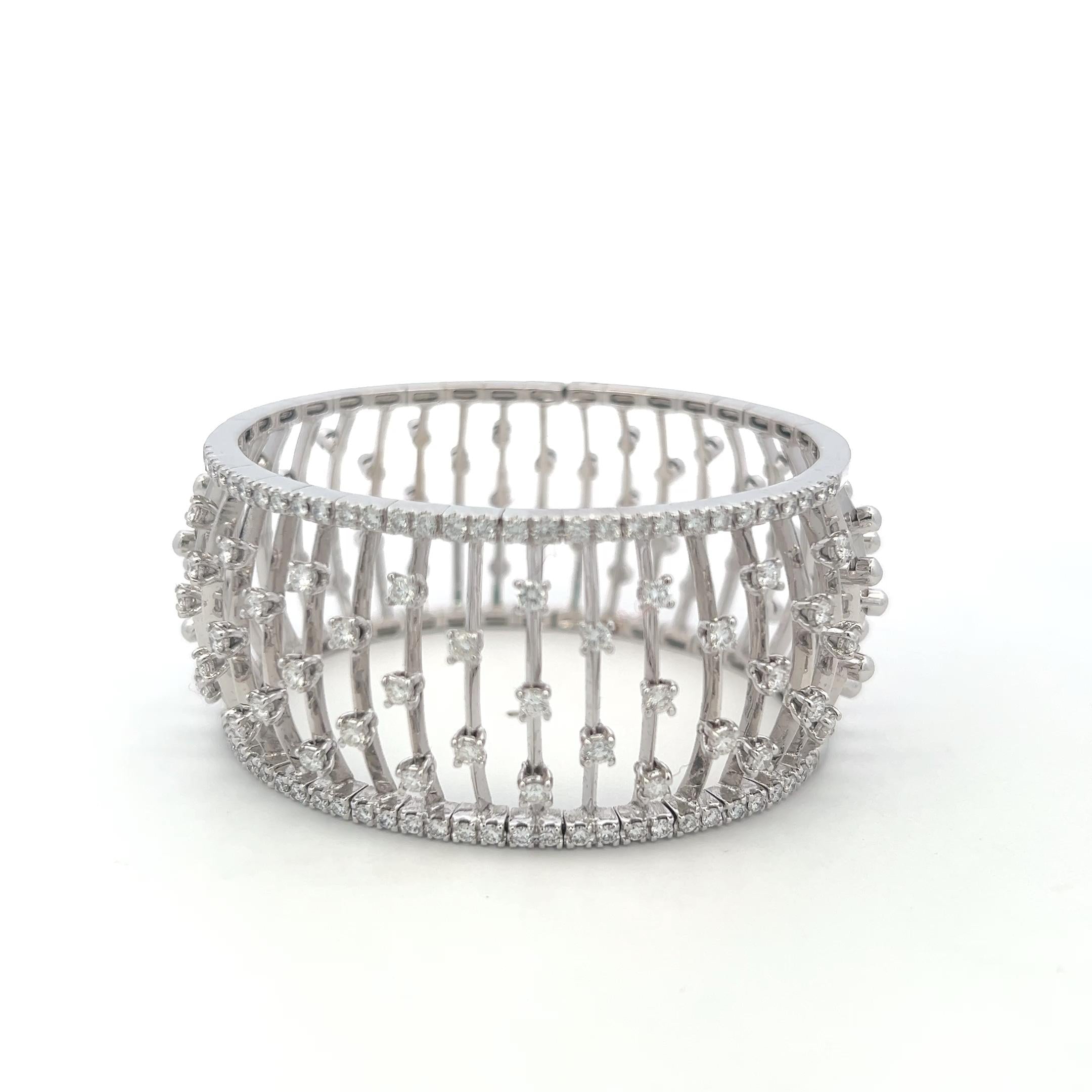 Vintage 18K White Gold Bangle Bracelet with 3.35 Carat Round H VS Diamonds
