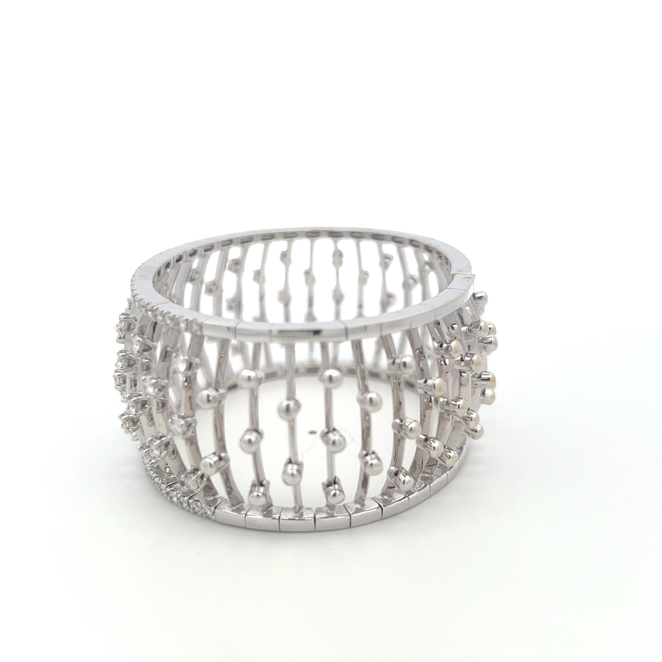 Vintage 18K White Gold Bangle Bracelet with 3.35 Carat Round H VS Diamonds