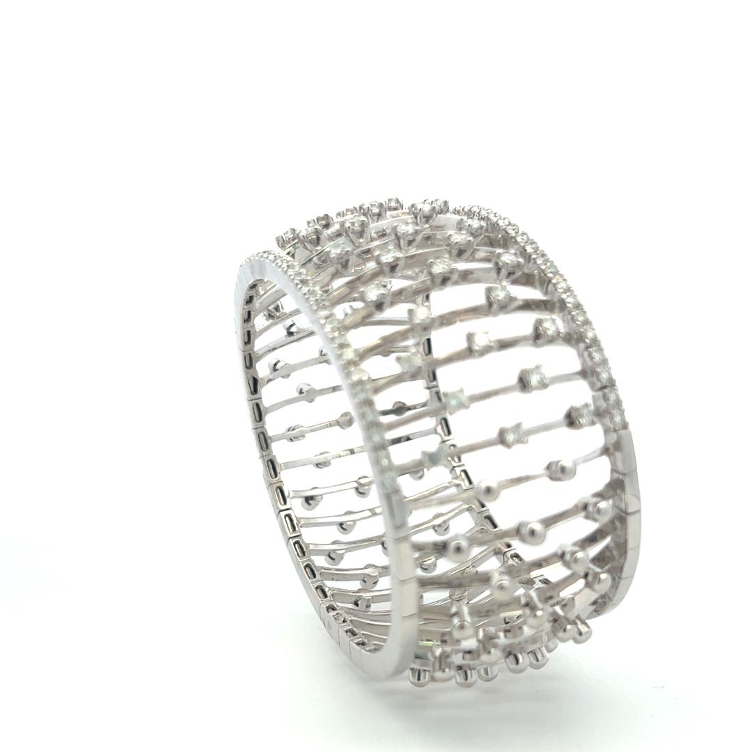 Vintage 18K White Gold Bangle Bracelet with 3.35 Carat Round H VS Diamonds
