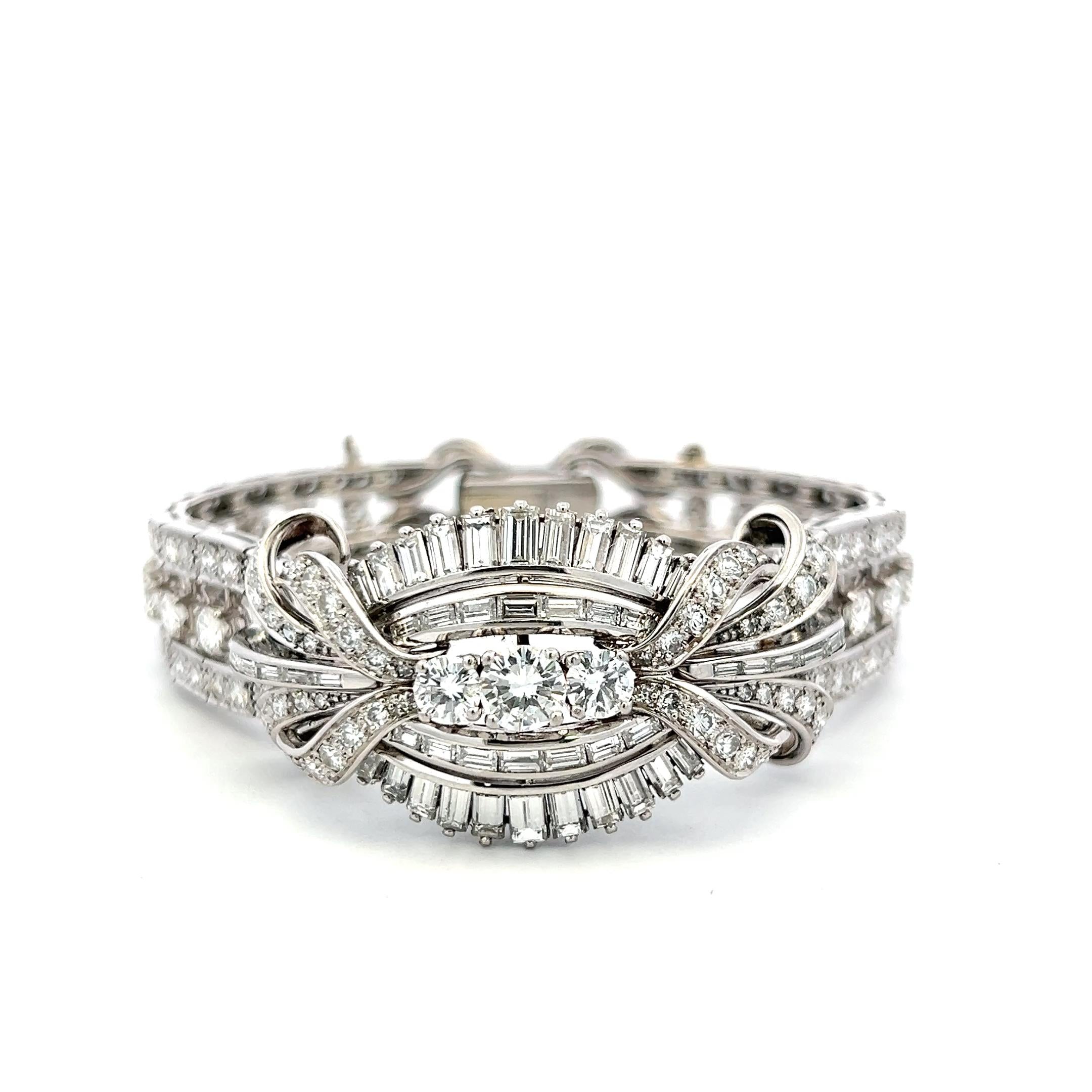Vintage Platinum Art Deco Bracelet with 12 Carat Mixed Cut H VS Diamonds 7 Inch