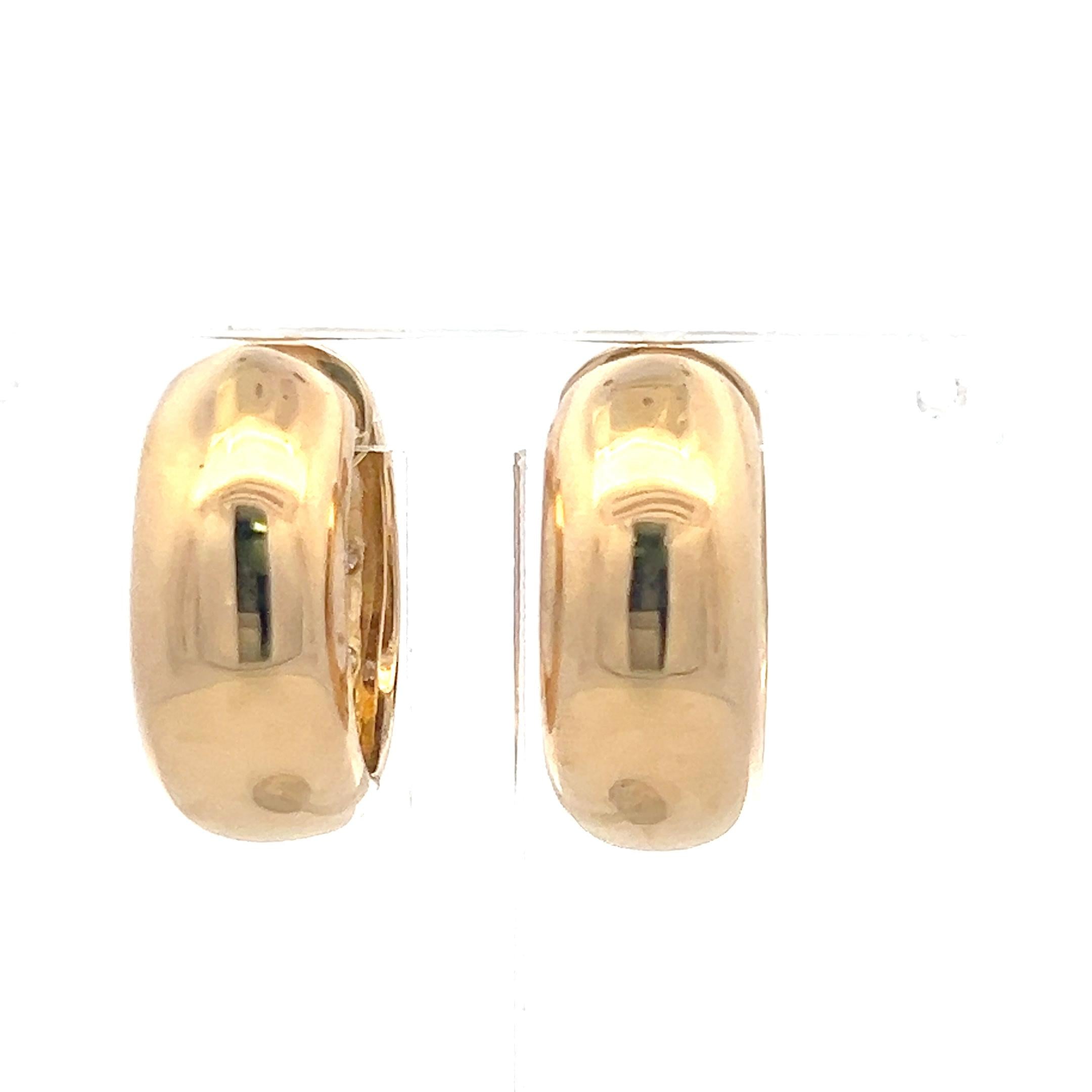 Vintage 18K Yellow Gold Hoop Earrings with 0.3 Carat Round J SI Diamonds