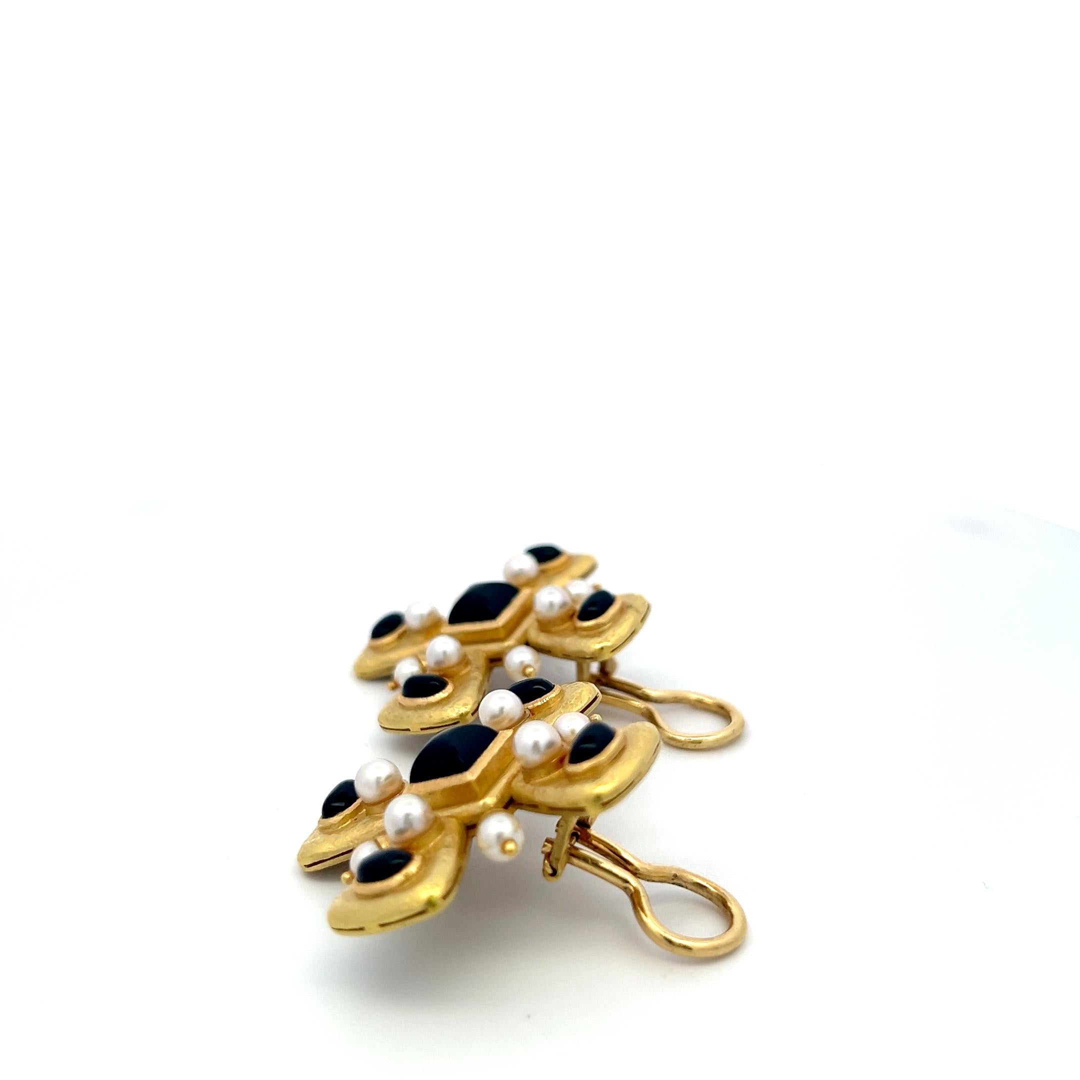 Elizabeth Gage 18K YG Clip-On Earrings 6.81x6.76mm Onyx & 4.35x4.21mm Pearls