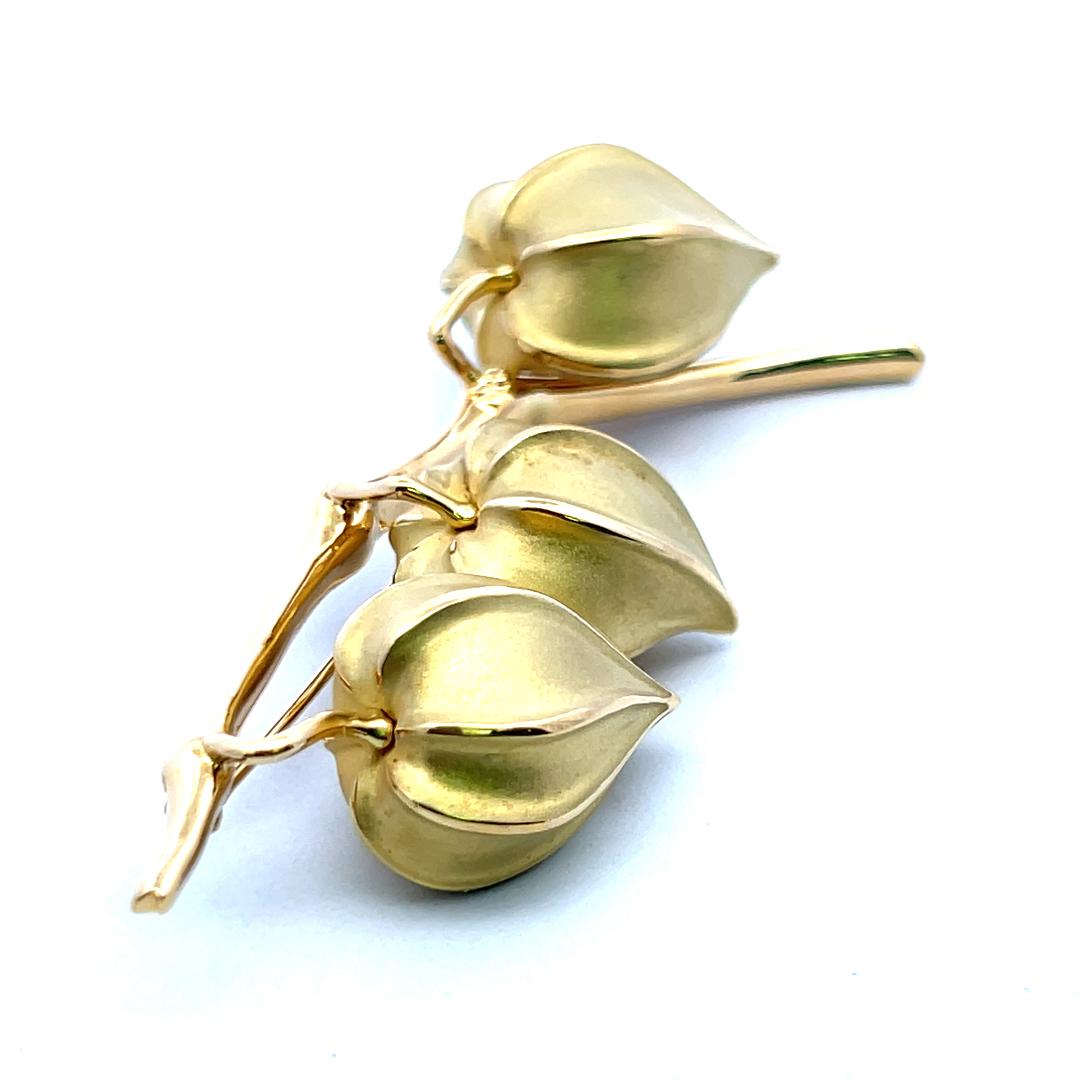 Tiffany & Co Vintage 18K Yellow Gold Chines Lantern Leaf Pin Brooch 35.2 Grams