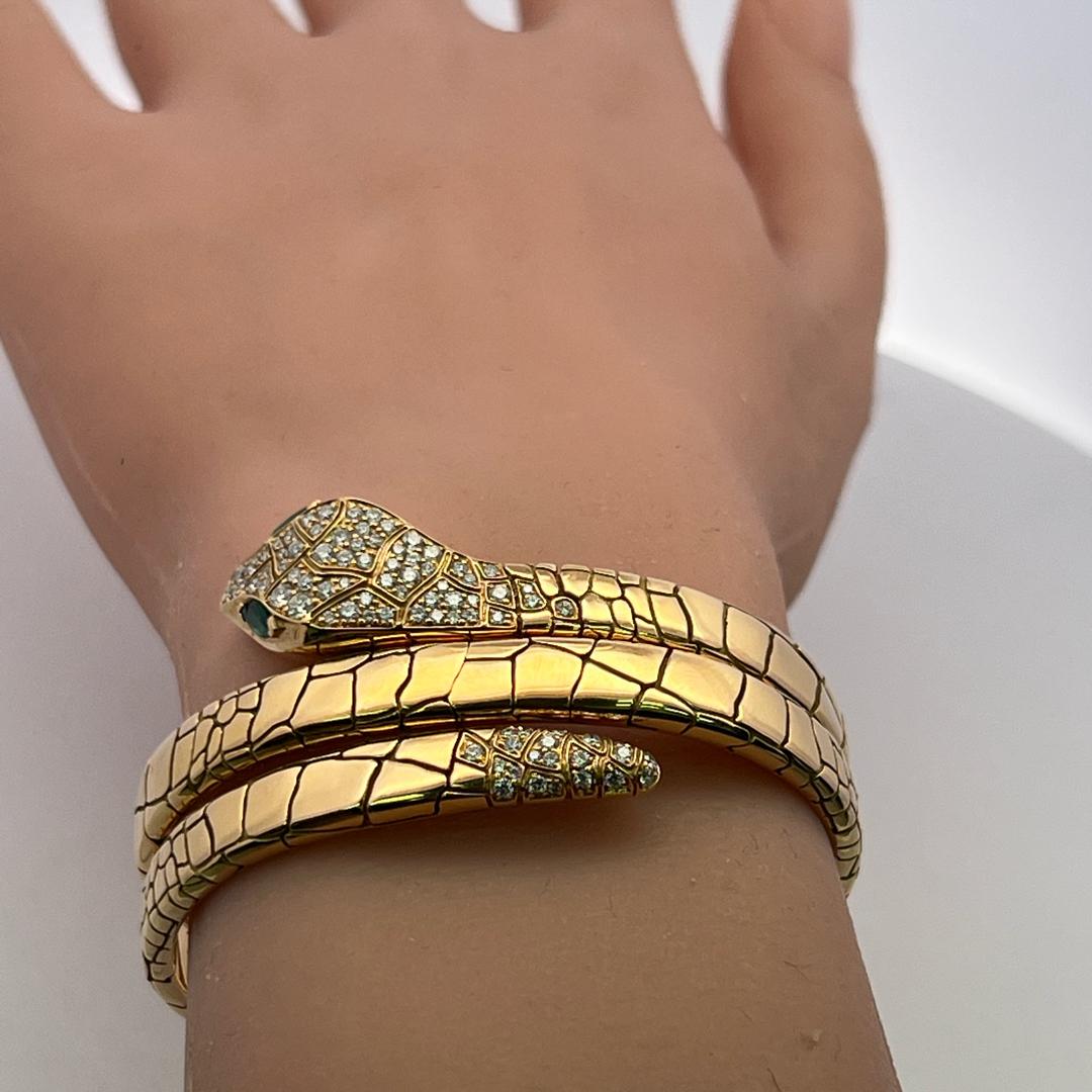 Crivelli 18K YG Bangle Bracelet with 1.06ct Round G VS Diamonds & 0.3ct Emerald