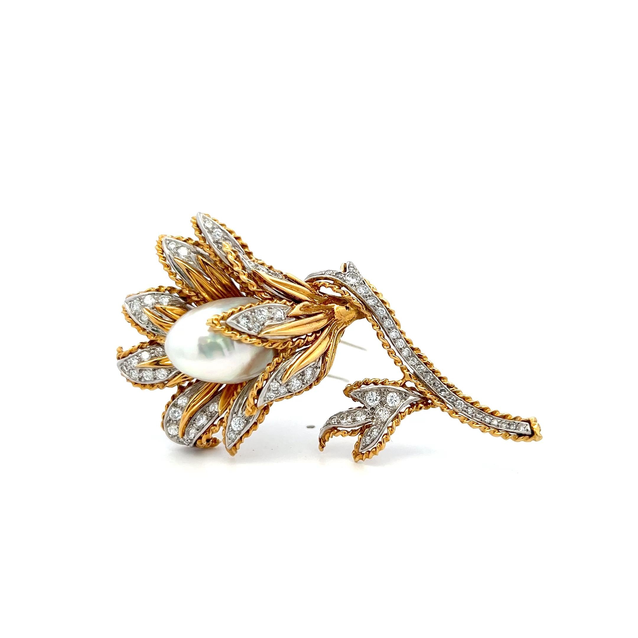 18K YG Flower Pin Brooch with 1.5 Carat Round H VS Diamonds and Pearl