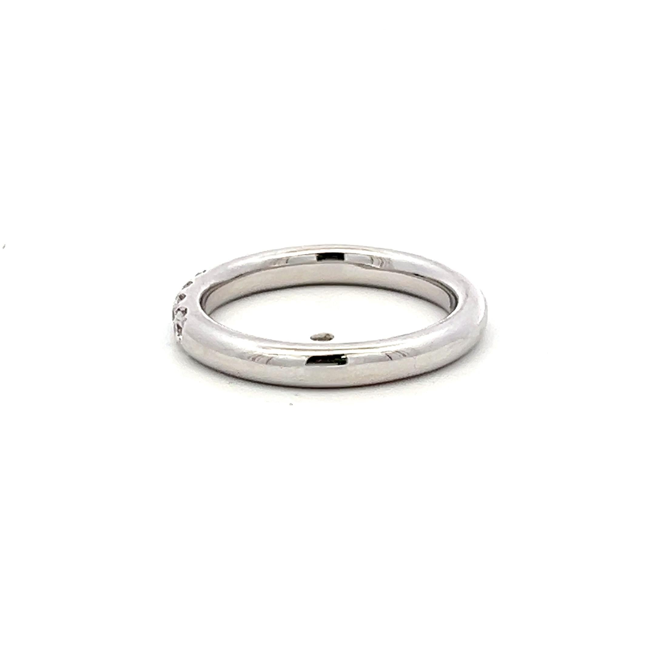 18K White Gold Half-Eternity Band Ring 0.78 Carat Round G VS Diamonds Size 6