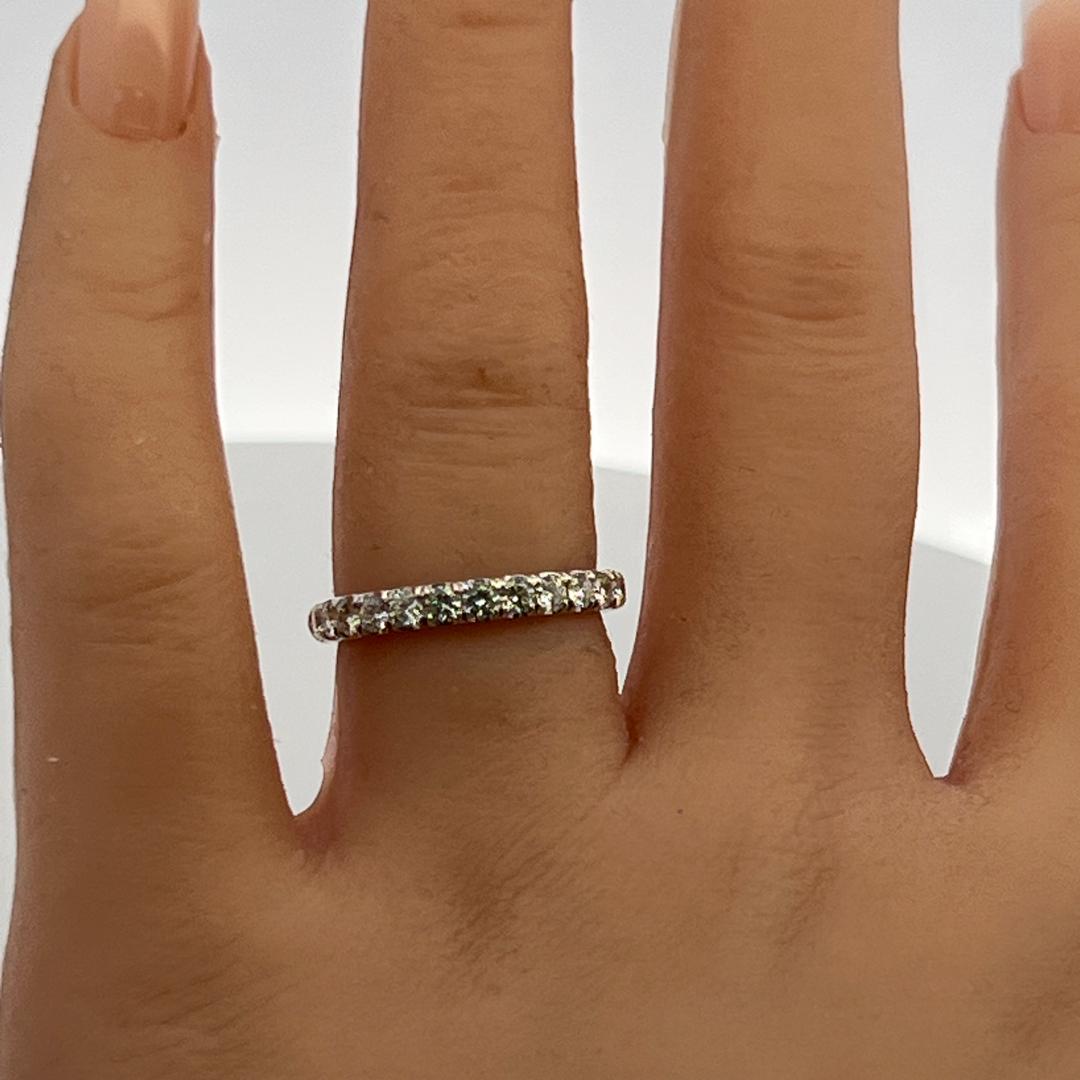18K White Gold Half-Eternity Band Ring 0.78 Carat Round G VS Diamonds Size 6
