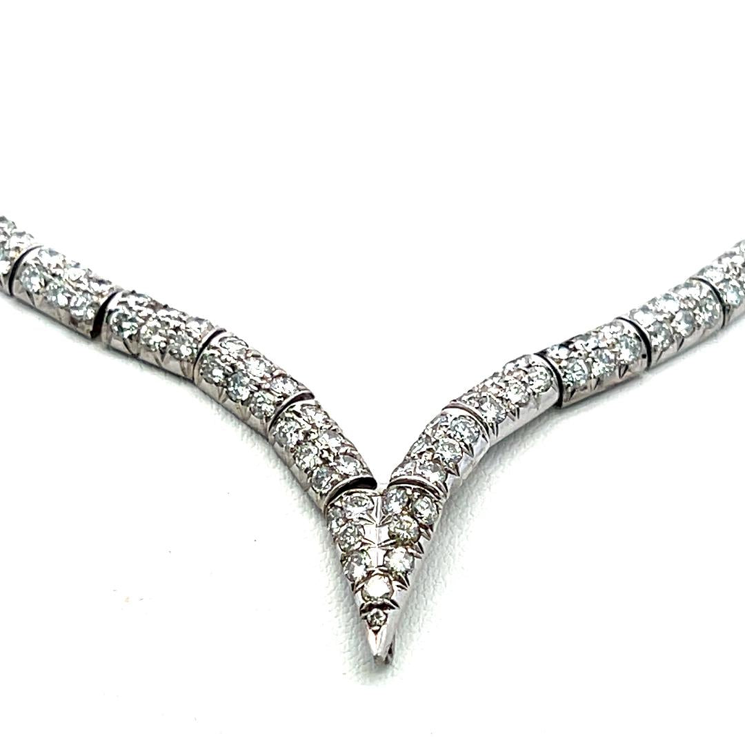 Vintage Gold Silver and Palladium V-shaped Necklace with 10.92 Carat Diamonds