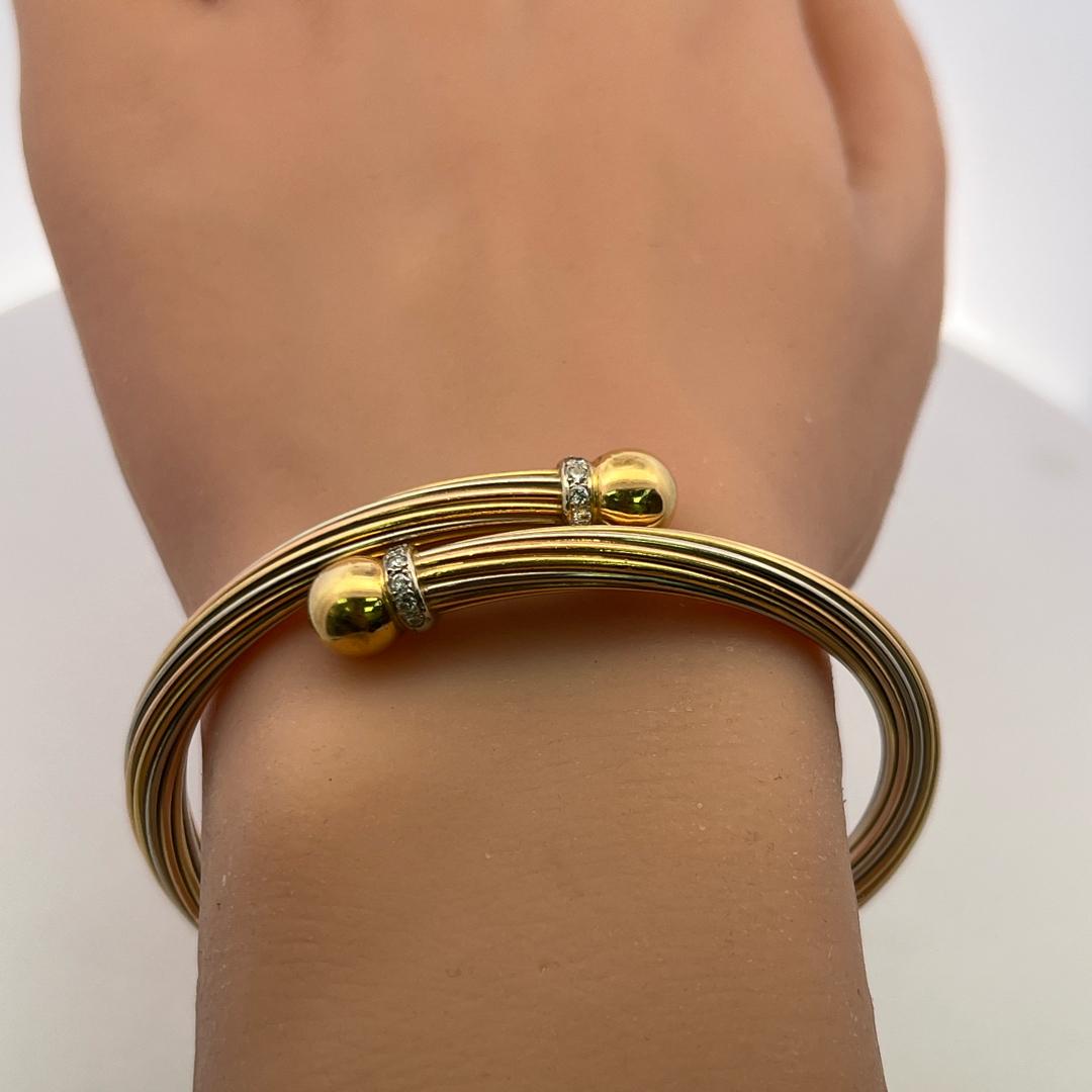 Vintage 18K Two Tone Gold Bangle Bracelet with 0.15 Carat Round K-I1 Diamonds