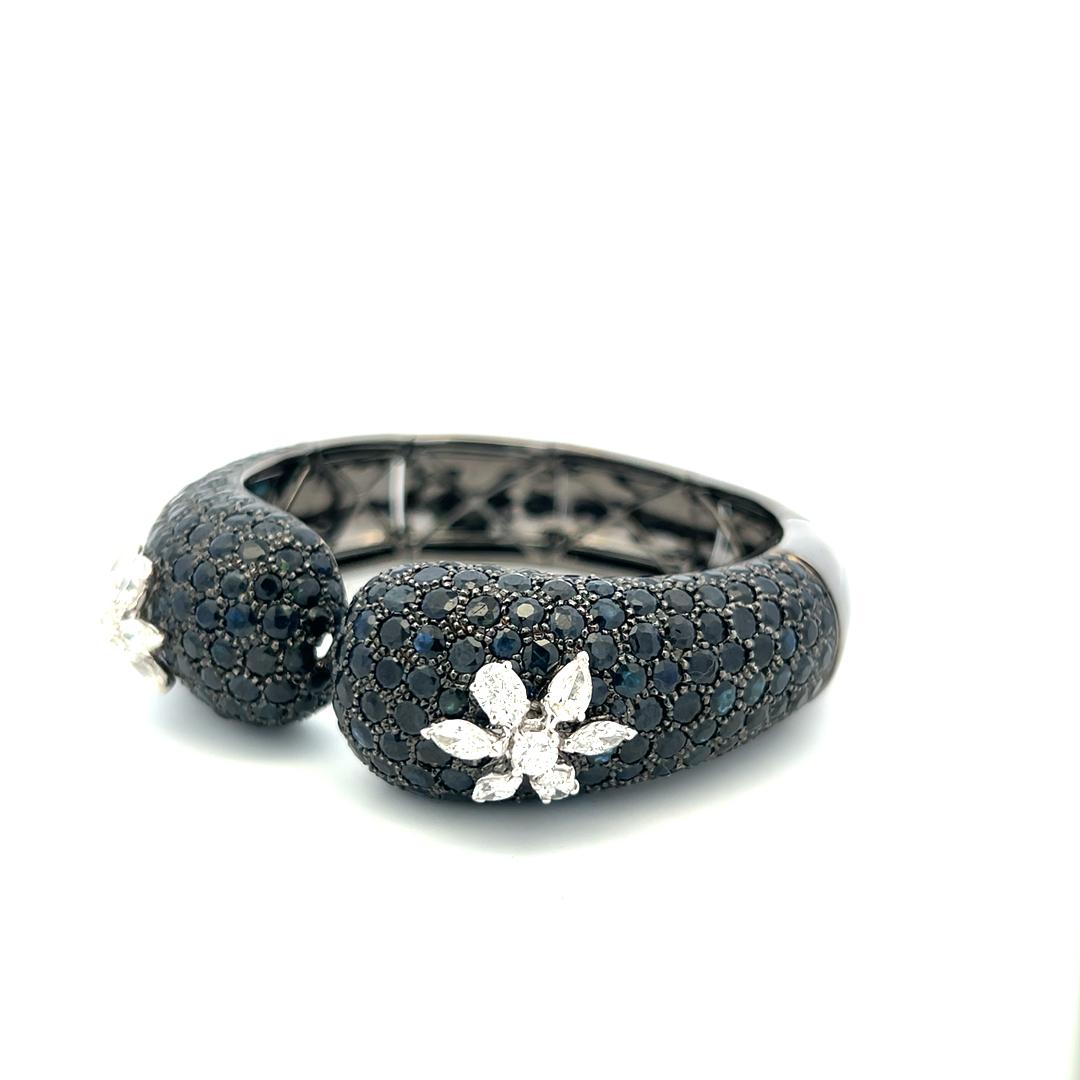 18K White Gold Bangle Bracelet with 2.45ct Mixed Cut H VS Diamonds 25ct Sapphire