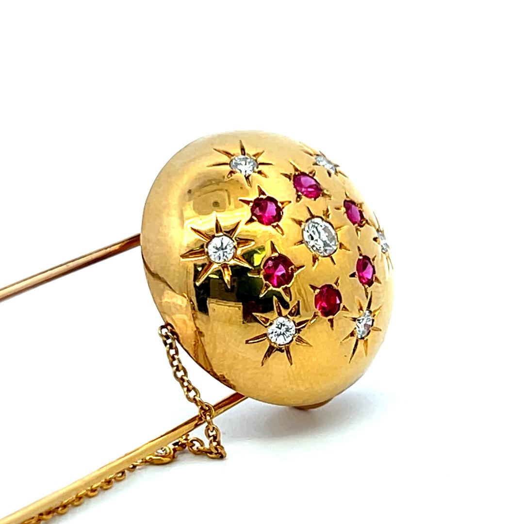 18K Yellow Gold Pin Brooch with 0.95 Carat Round H SI Diamonds & 0.84 Carat Ruby