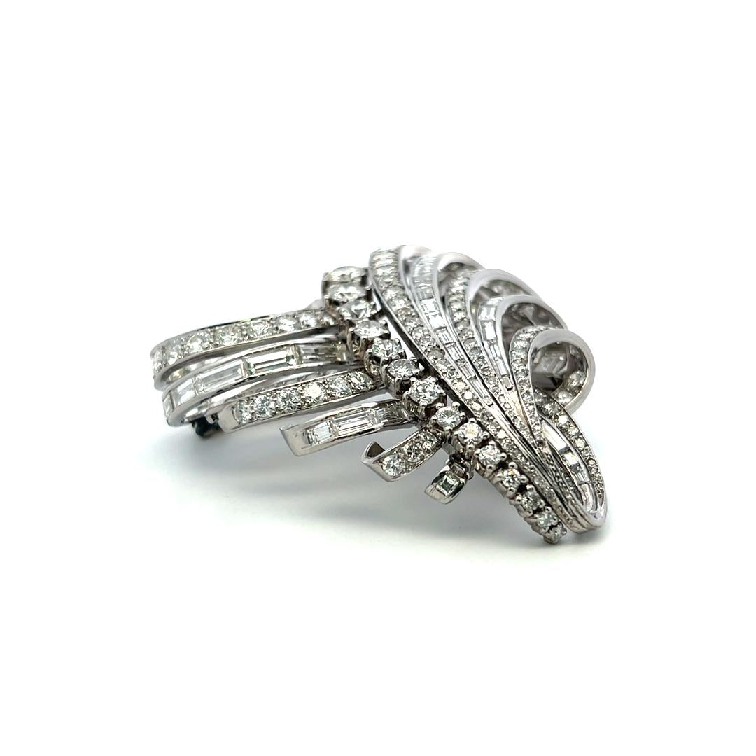 Vintage Platinum Pin Brooch with 17.6 Carat Mixed Cut G VS Diamonds 60.4 Grams