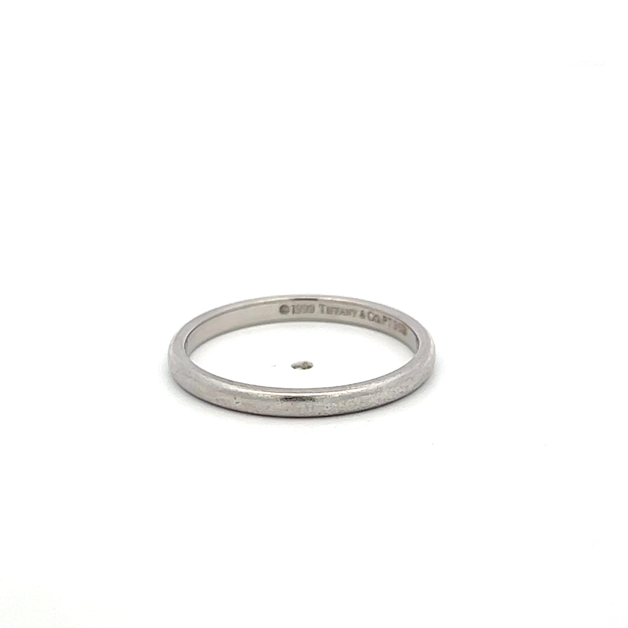 Tiffany & Co Vintage Platinum Band Ring 2.5 Grams Size 5.75