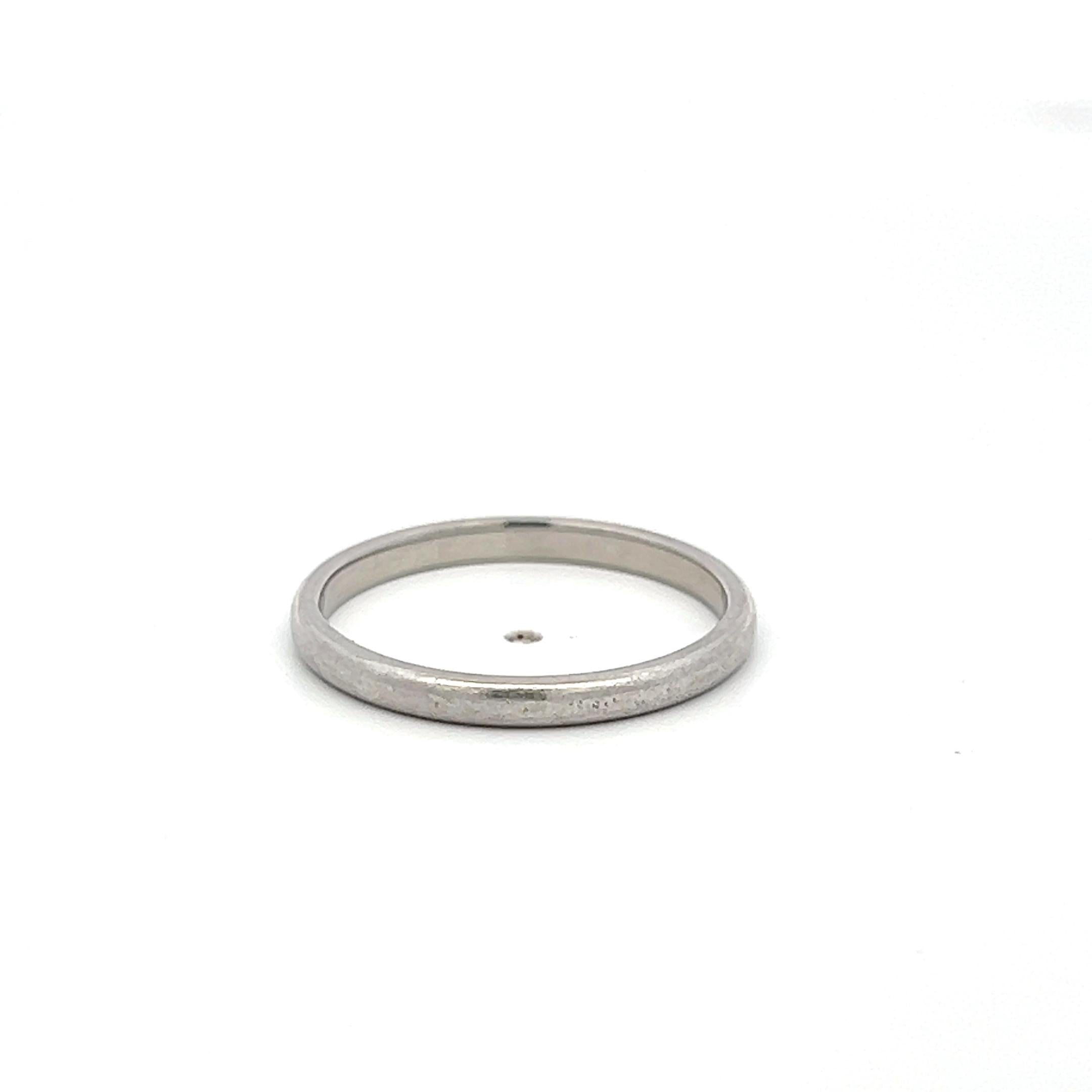 Tiffany & Co Vintage Platinum Band Ring 2.5 Grams Size 5.75