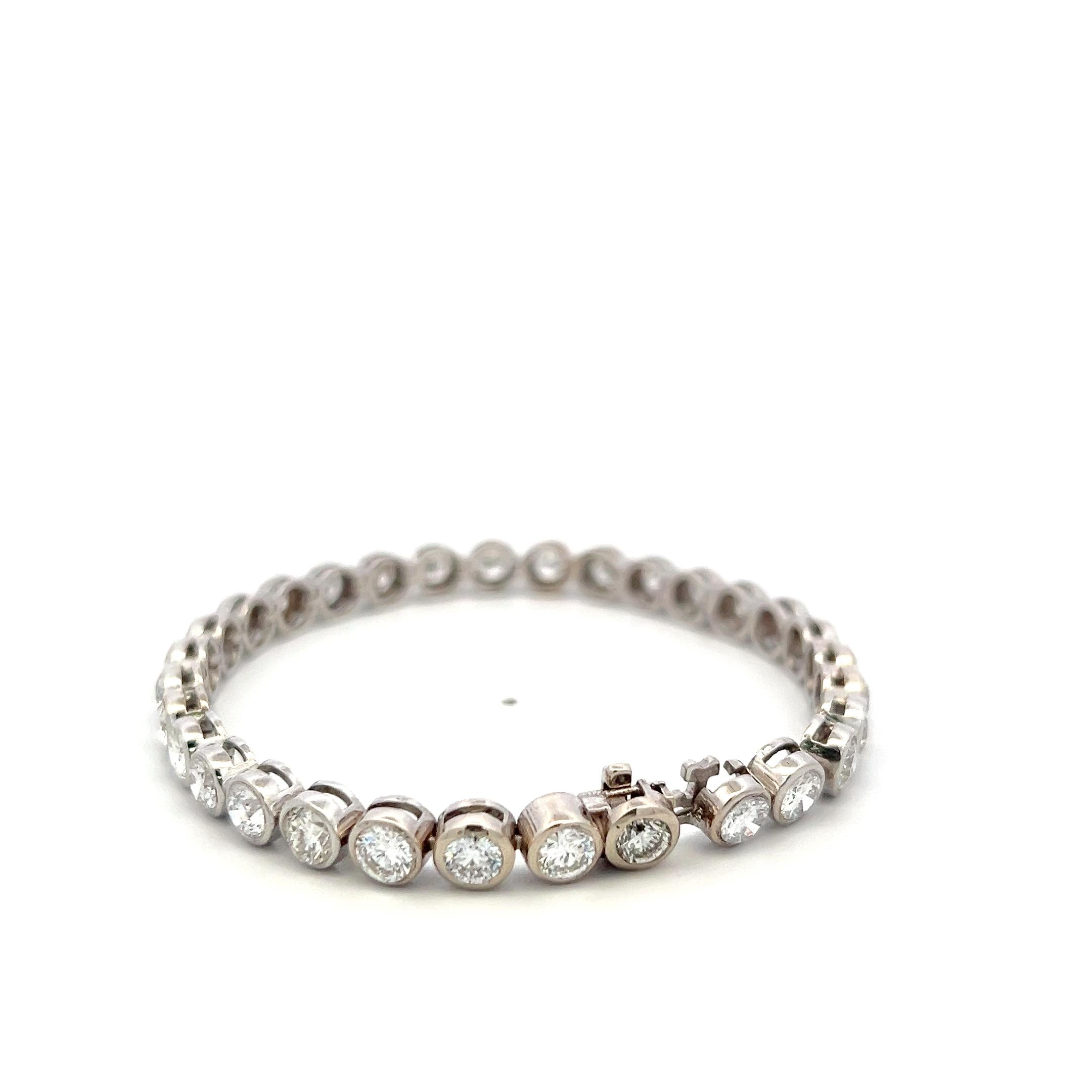 14K White Gold Tennis Bracelet with 7.5 Carat Round H VS Diamonds 15.88 Grams