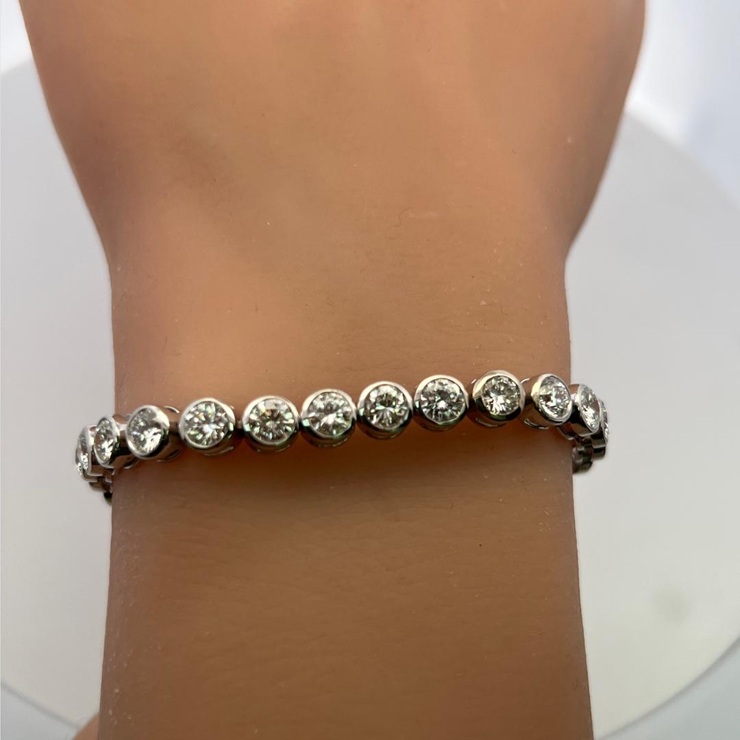 14K White Gold Tennis Bracelet with 7.5 Carat Round H VS Diamonds 15.88 Grams