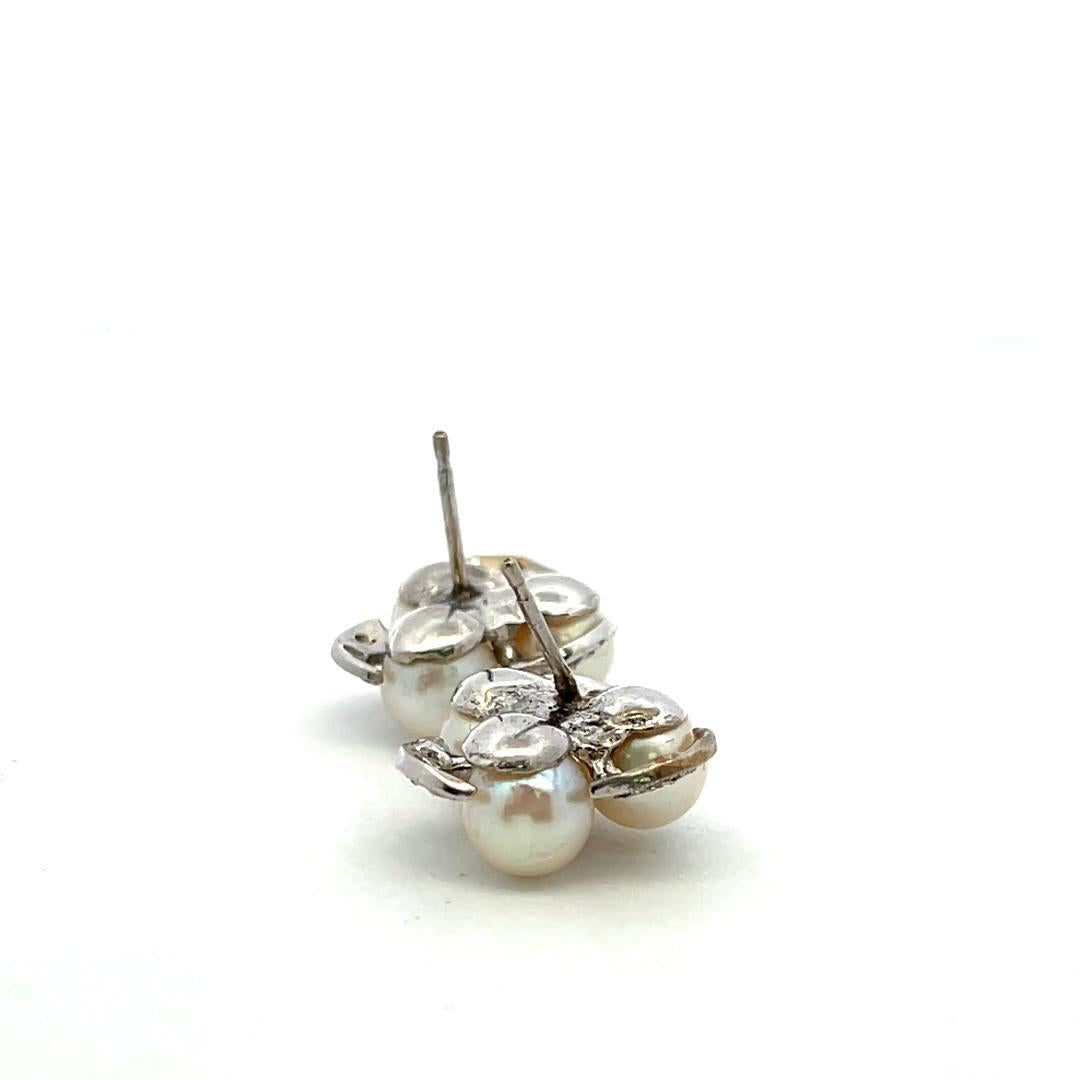 18K White Gold Cluster Earrings with 0.12ct Round H SI Diamonds & 6.00 MM Pearl