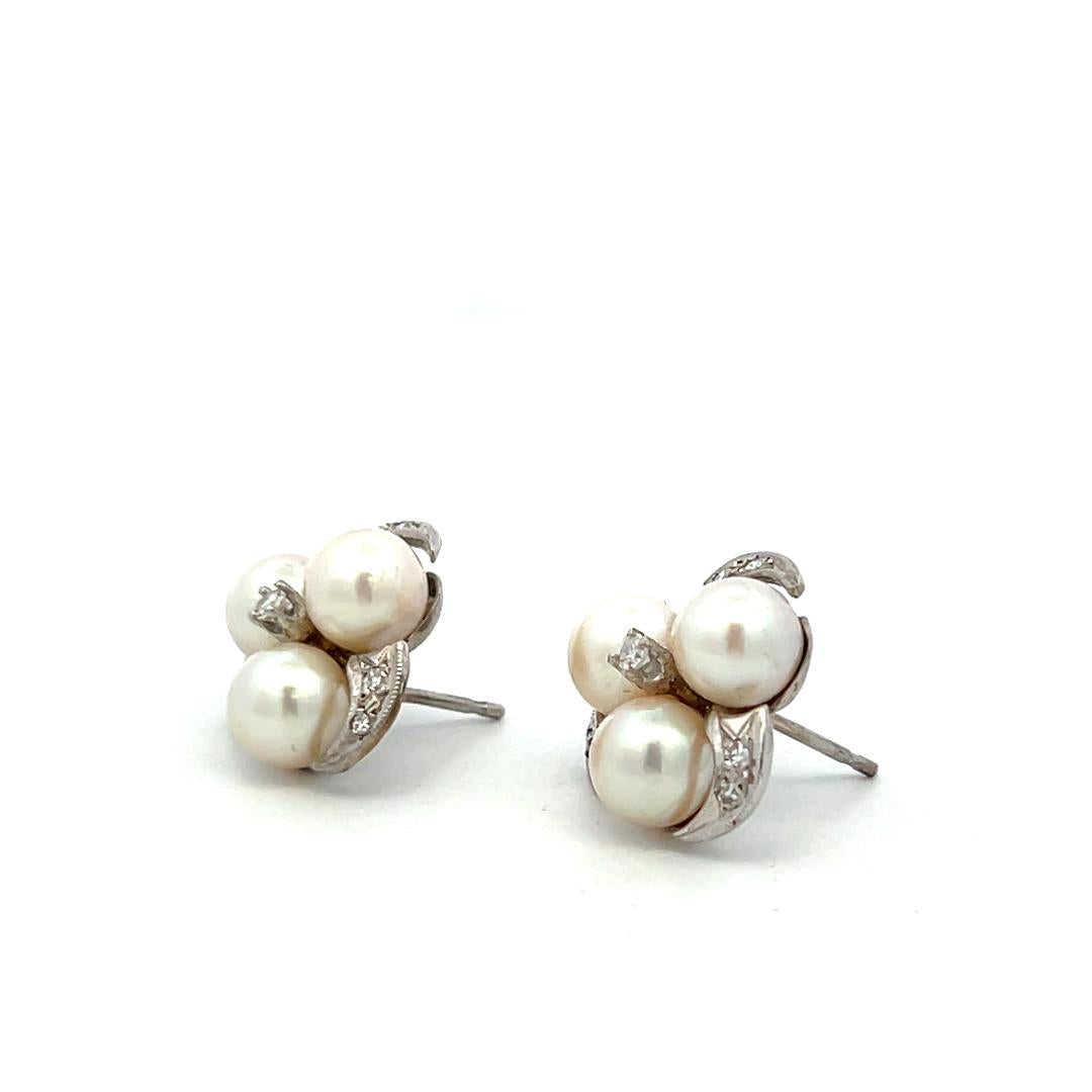 18K White Gold Cluster Earrings with 0.12ct Round H SI Diamonds & 6.00 MM Pearl