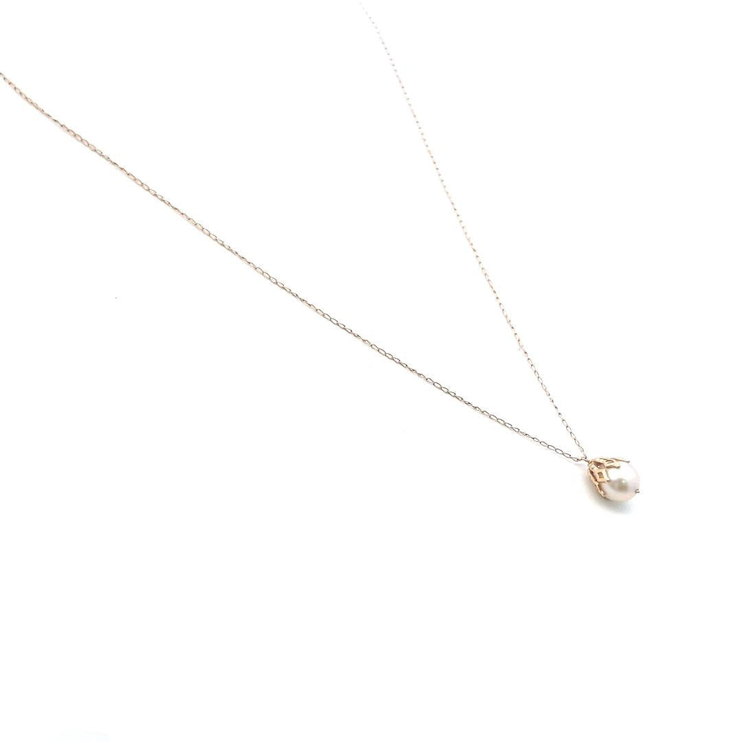 Vintage 14 Karat Yellow Gold Pendant Necklace 1.38 Grams 7.74MM Pearl
