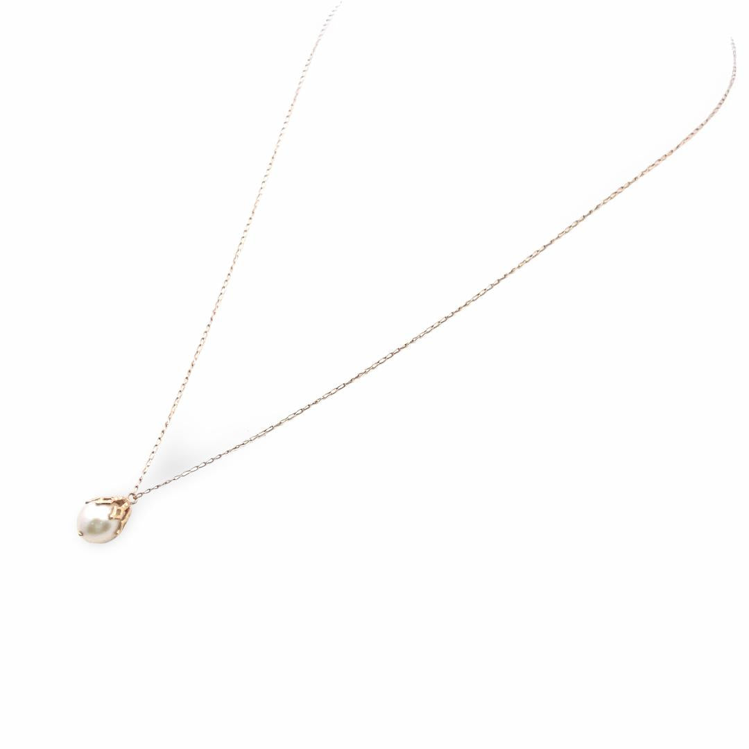 Vintage 14 Karat Yellow Gold Pendant Necklace 1.38 Grams 7.74MM Pearl