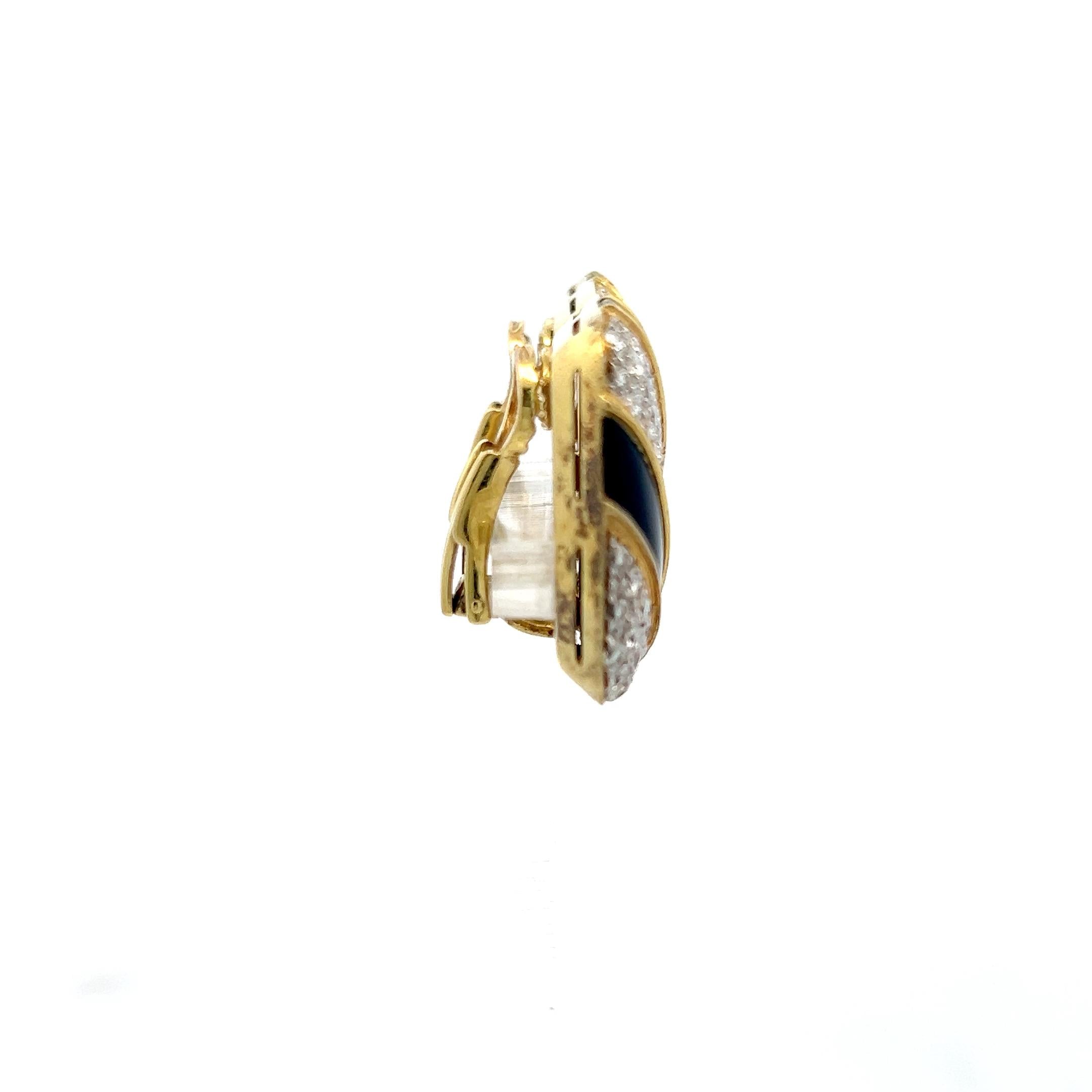 18K Yellow Gold Clip On Earrings with 2.5 Carat Round G VS Diamonds 33.62 Grams