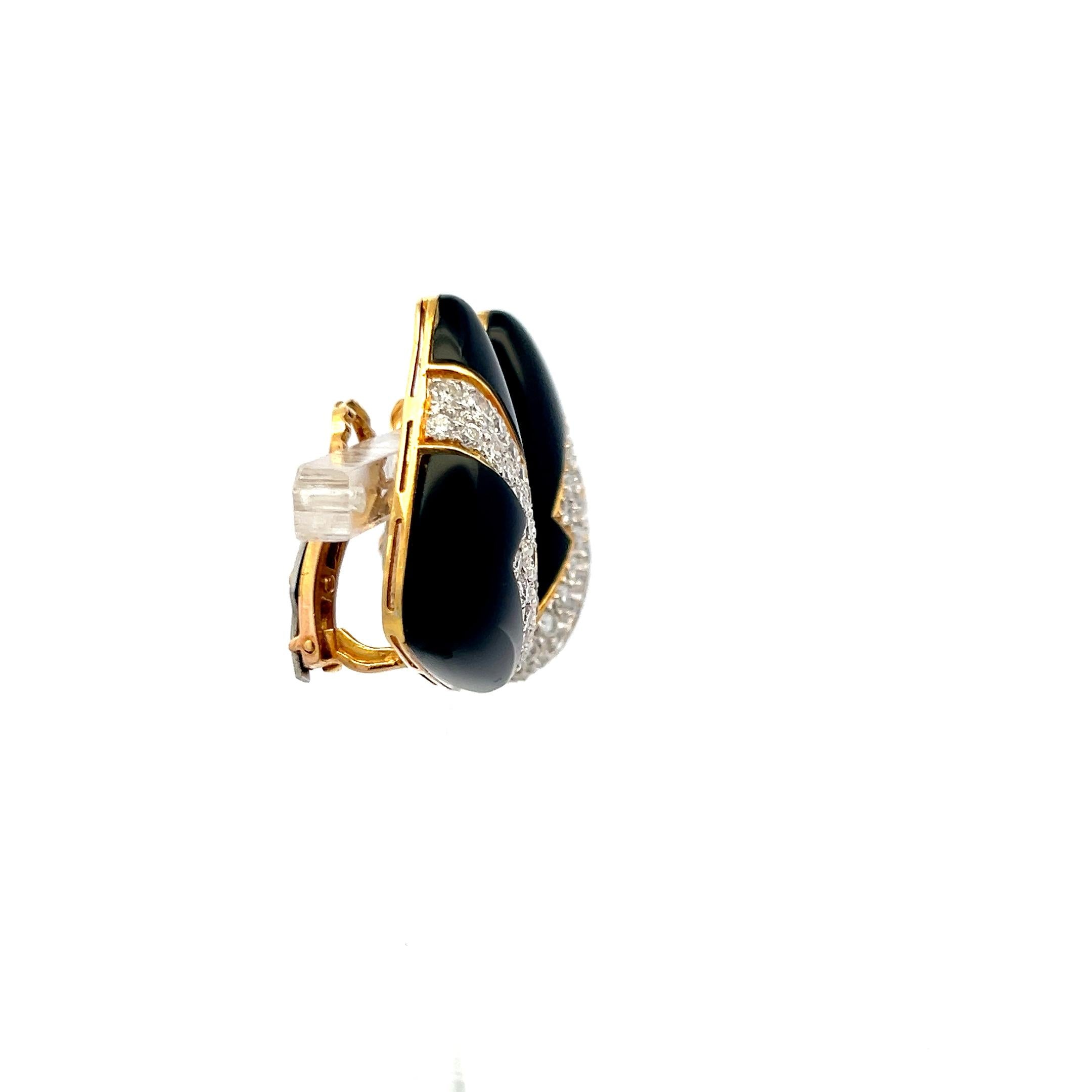 Vintage 14K Yellow Gold Clip-On Earrings with 1.56ct Round G VS Diamonds