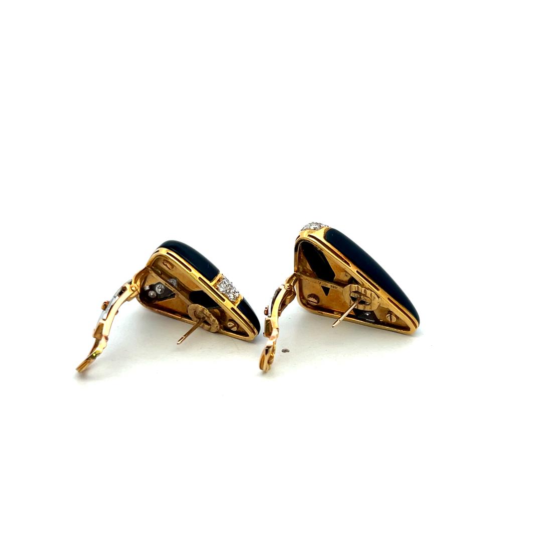 Vintage 14K Yellow Gold Clip-On Earrings with 1.56ct Round G VS Diamonds