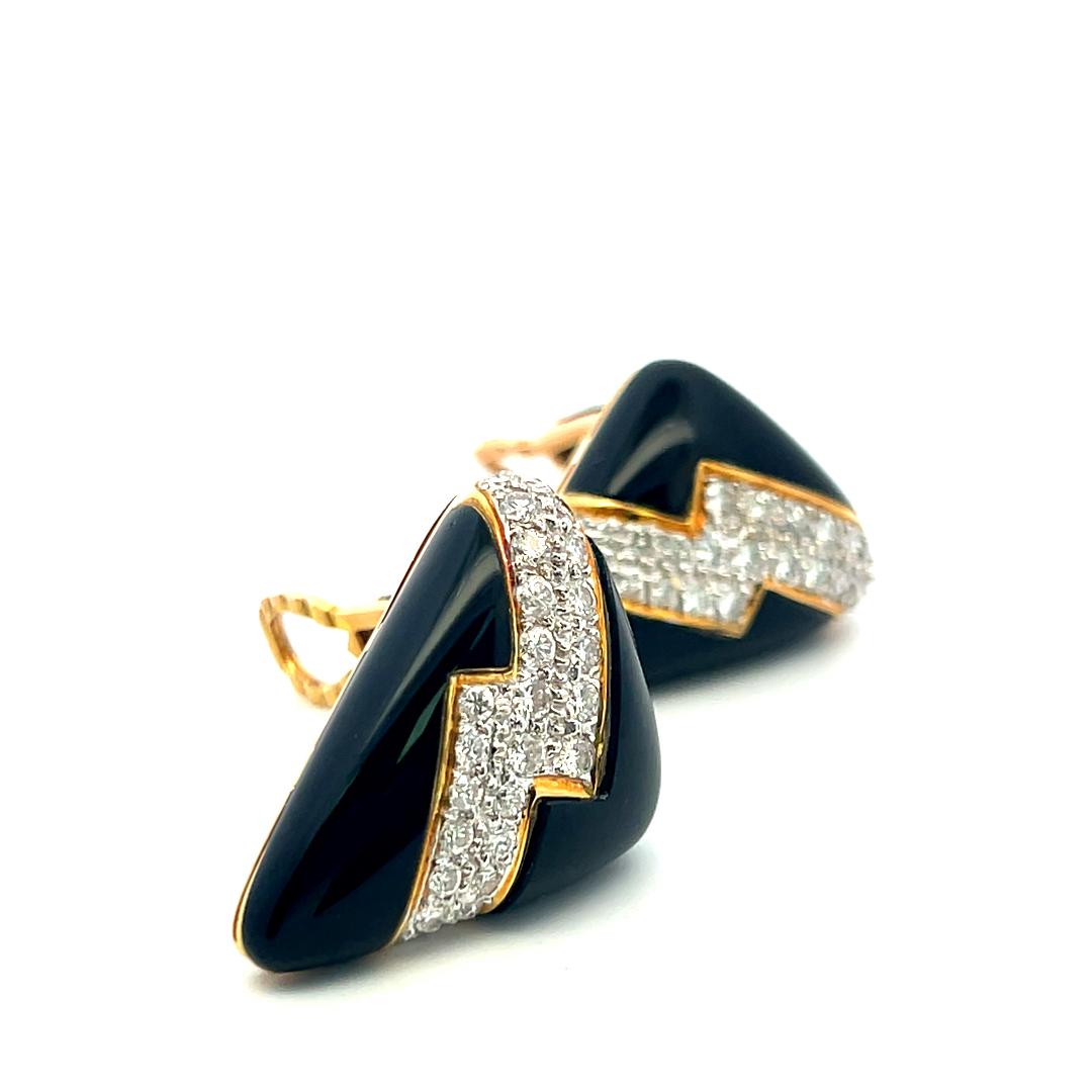 Vintage 14K Yellow Gold Clip-On Earrings with 1.56ct Round G VS Diamonds