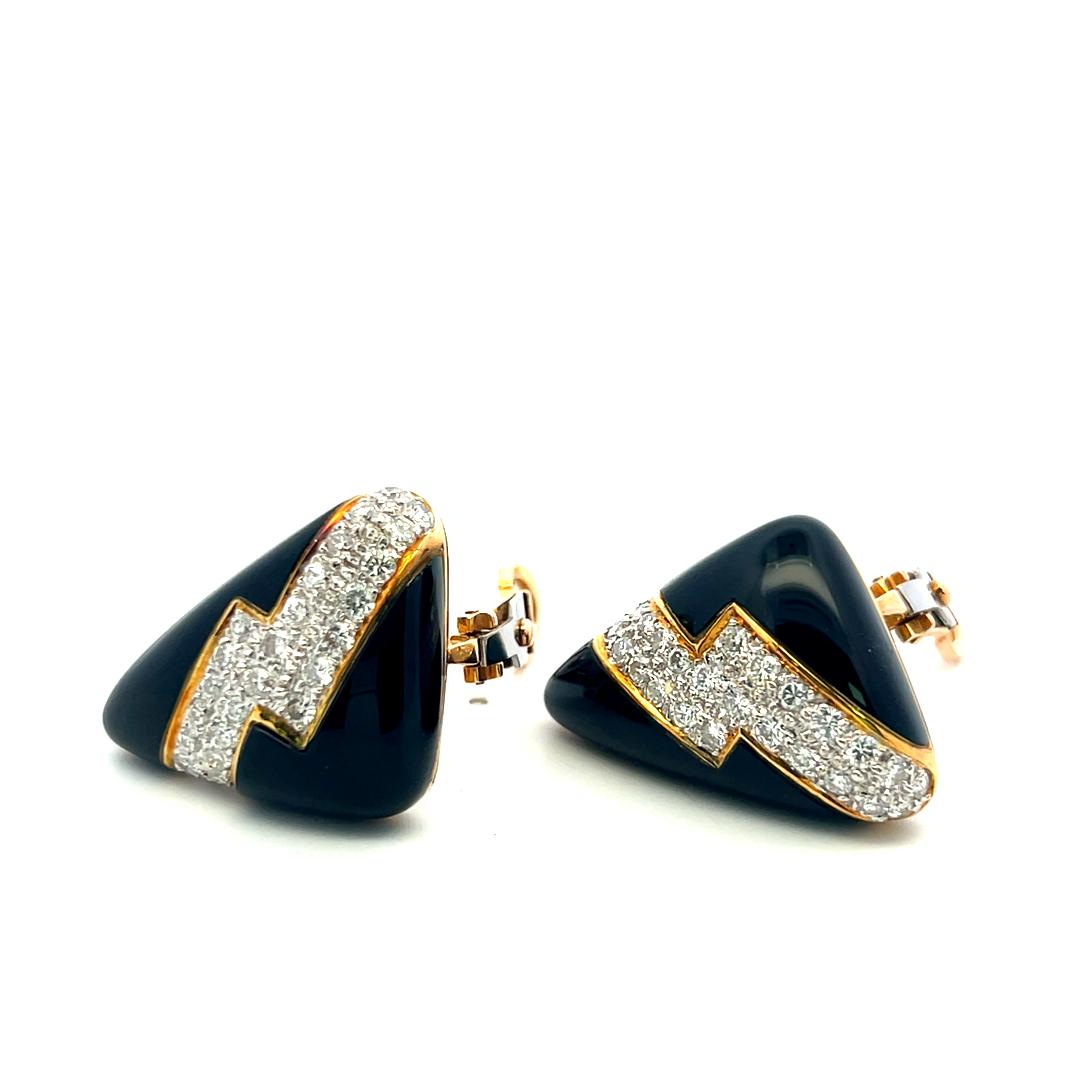 Vintage 14K Yellow Gold Clip-On Earrings with 1.56ct Round G VS Diamonds