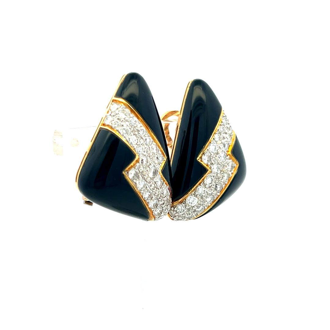 Vintage 14K Yellow Gold Clip-On Earrings with 1.56ct Round G VS Diamonds