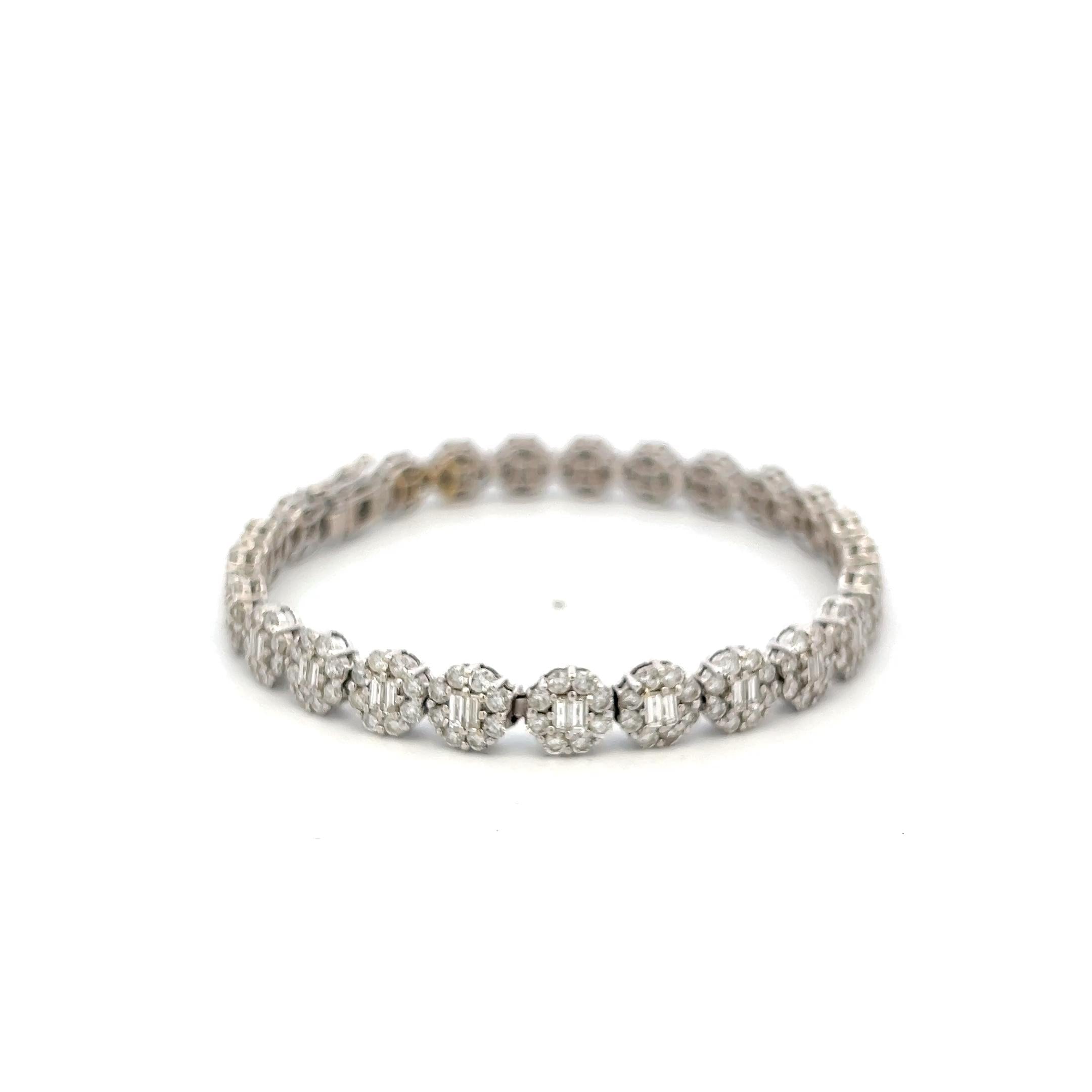 Vintage 18K White Gold Link Bracelet with 3.75ct Round & Baguette H VS Diamonds